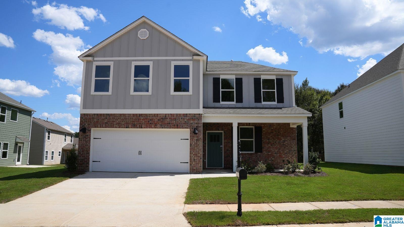 12925 Hillman Lane — photo