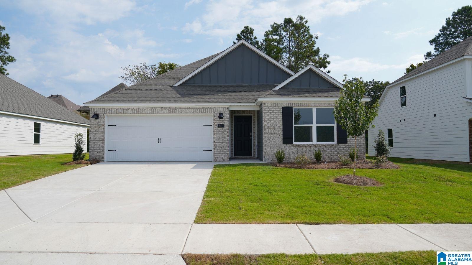 341 Oakmont Circle — photo