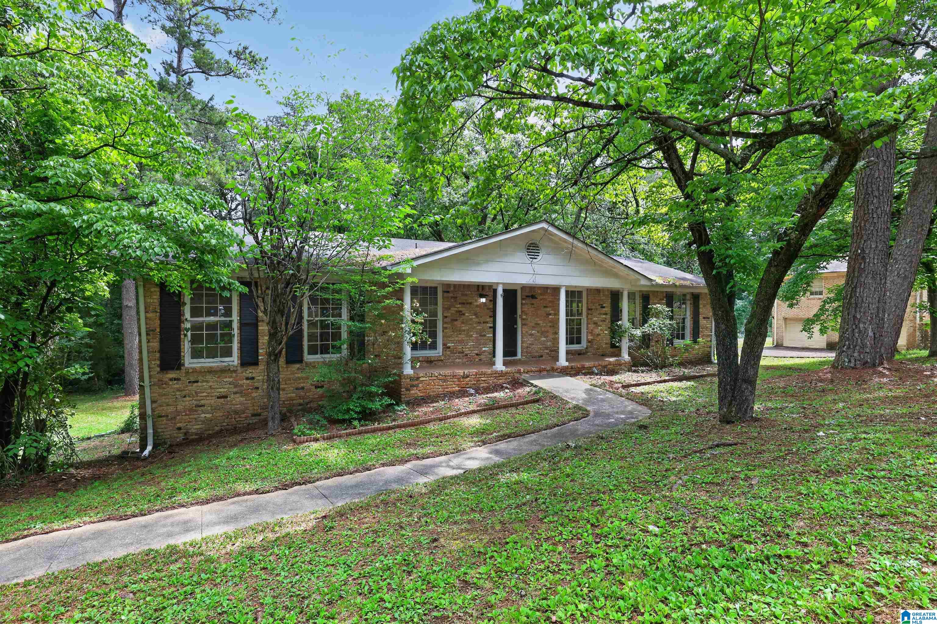 600 Country View Terrace — photo