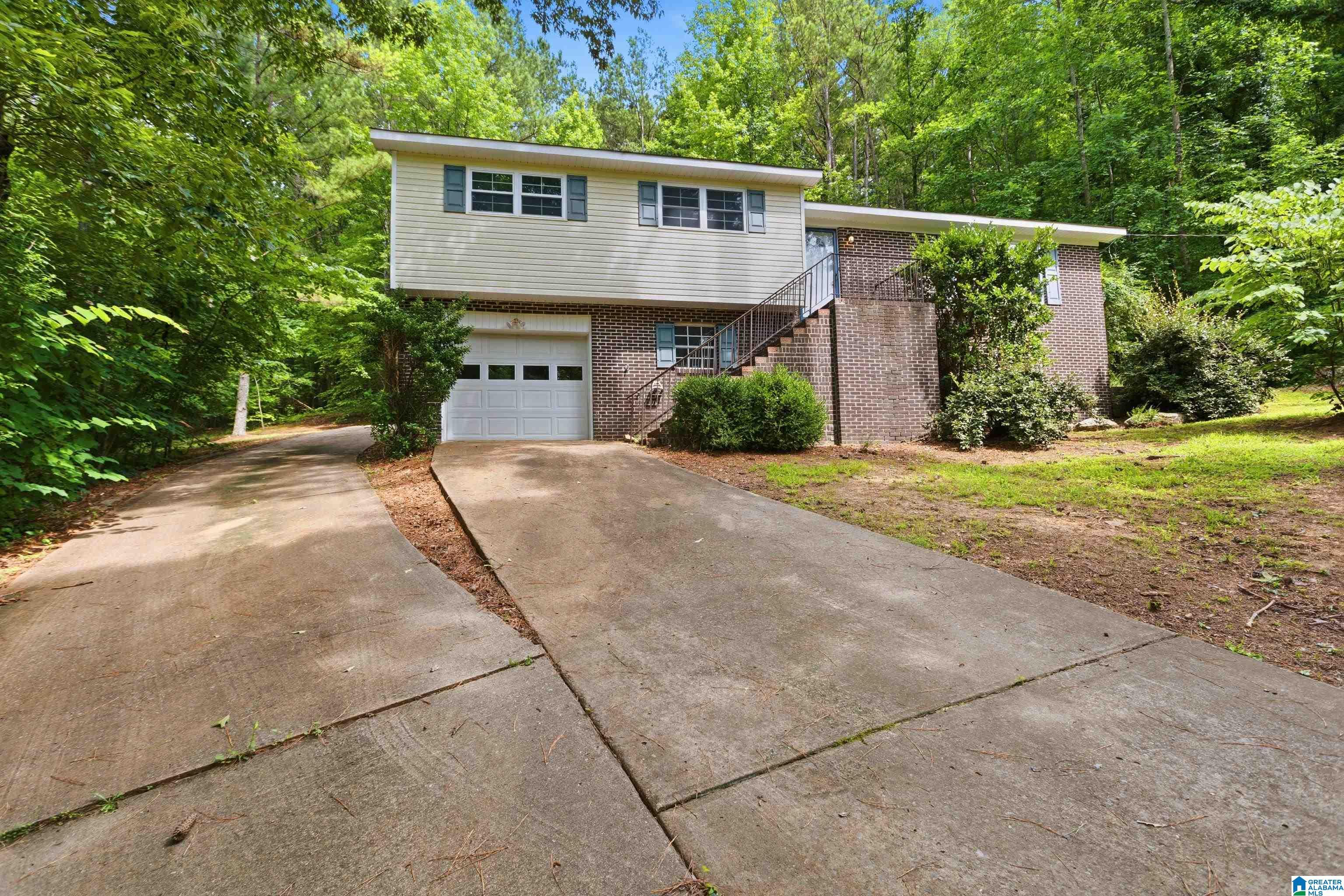 215 Oak Ridge Drive, Oneonta, AL 35121 — photo 2
