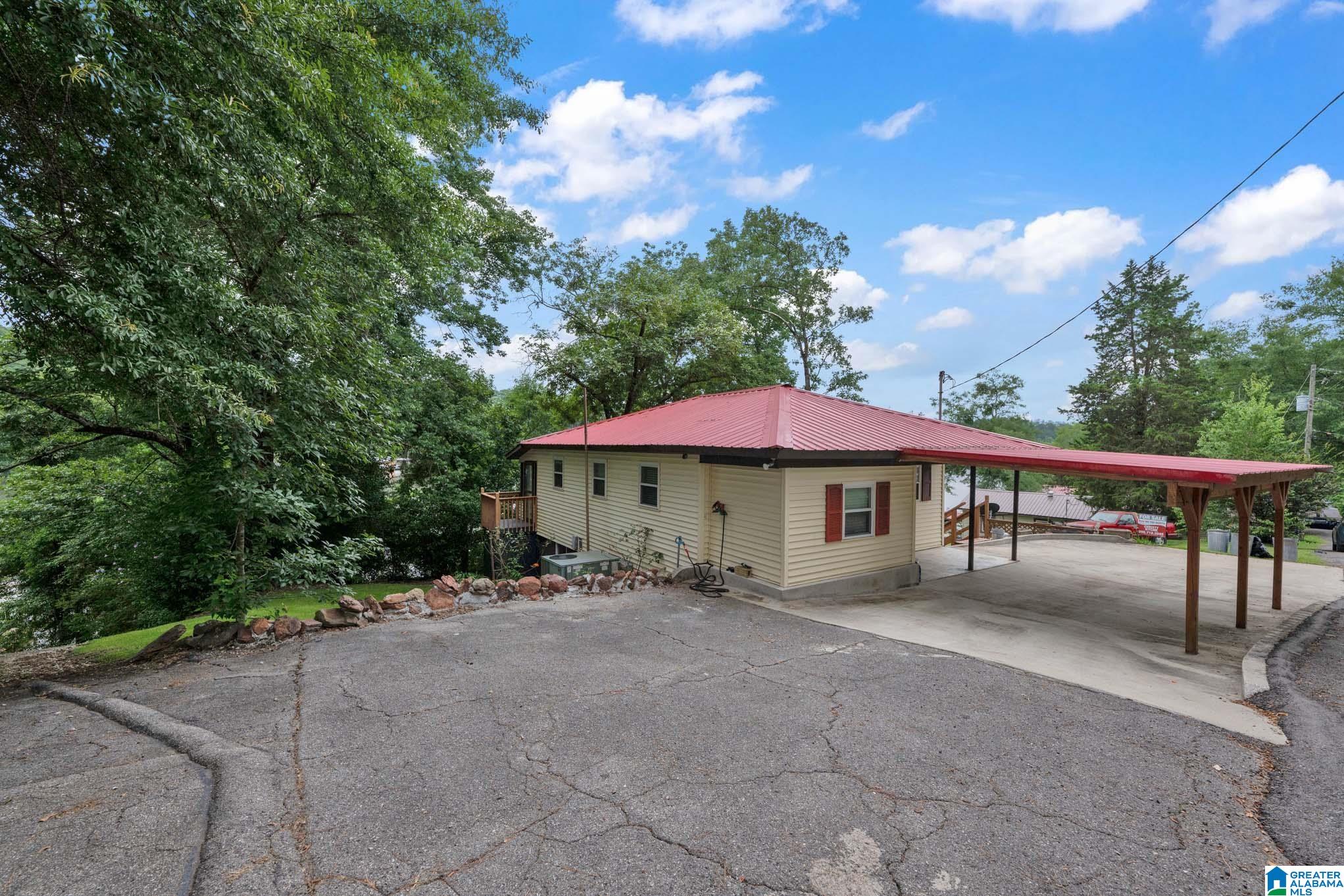 142 Riverside Drive, Bessemer, AL 35023 — photo 2