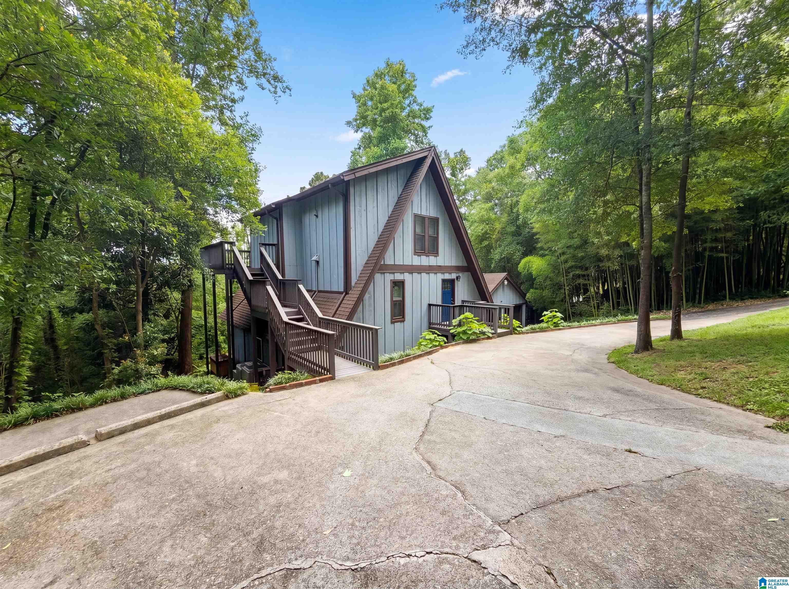 2801 Shades Crest Road — photo