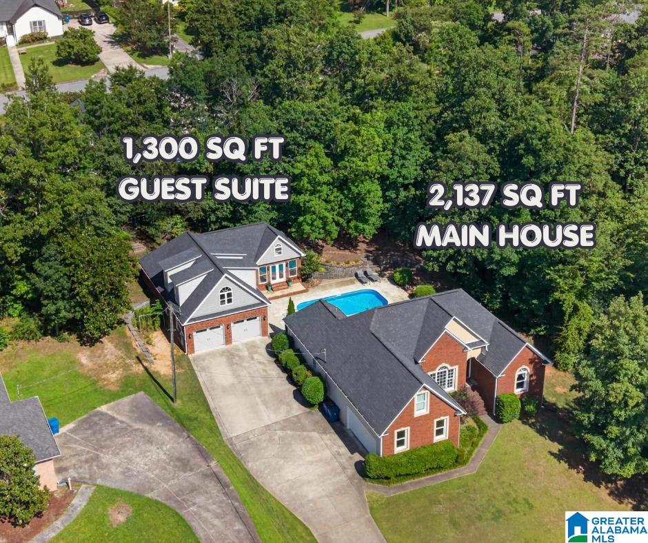 318 Mayfield Lane NE — photo