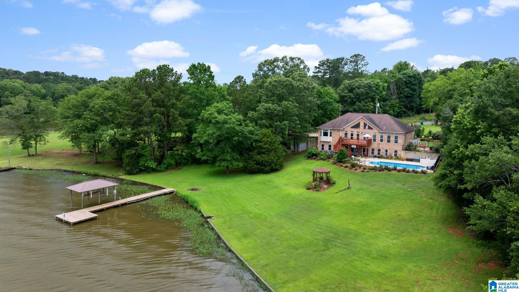 332 Driftwood Point Road — photo