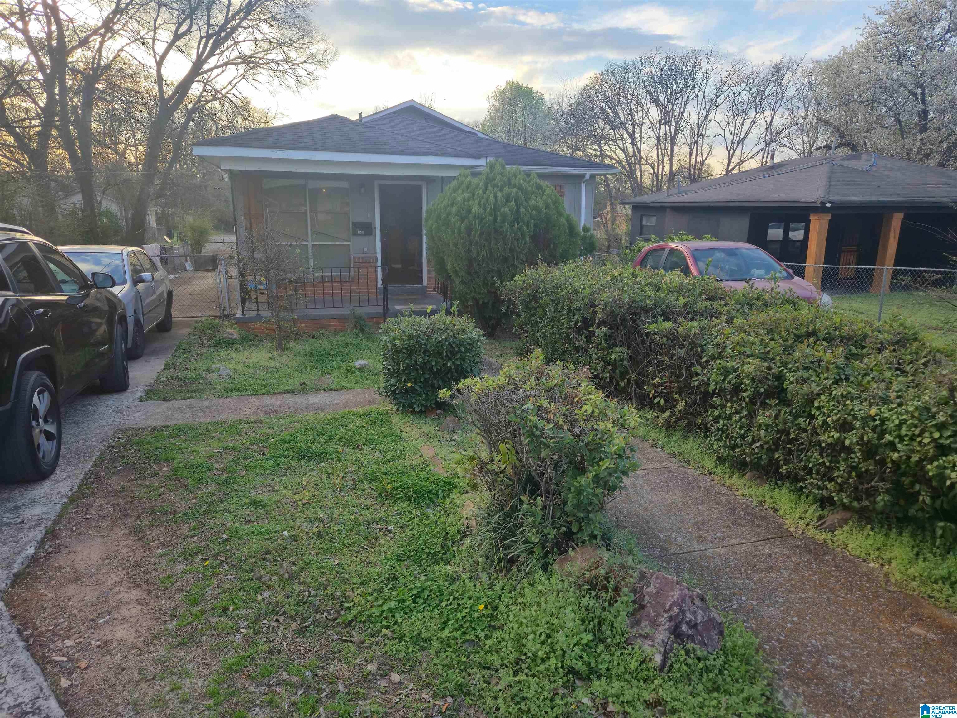 1520 SW 20th Place — photo