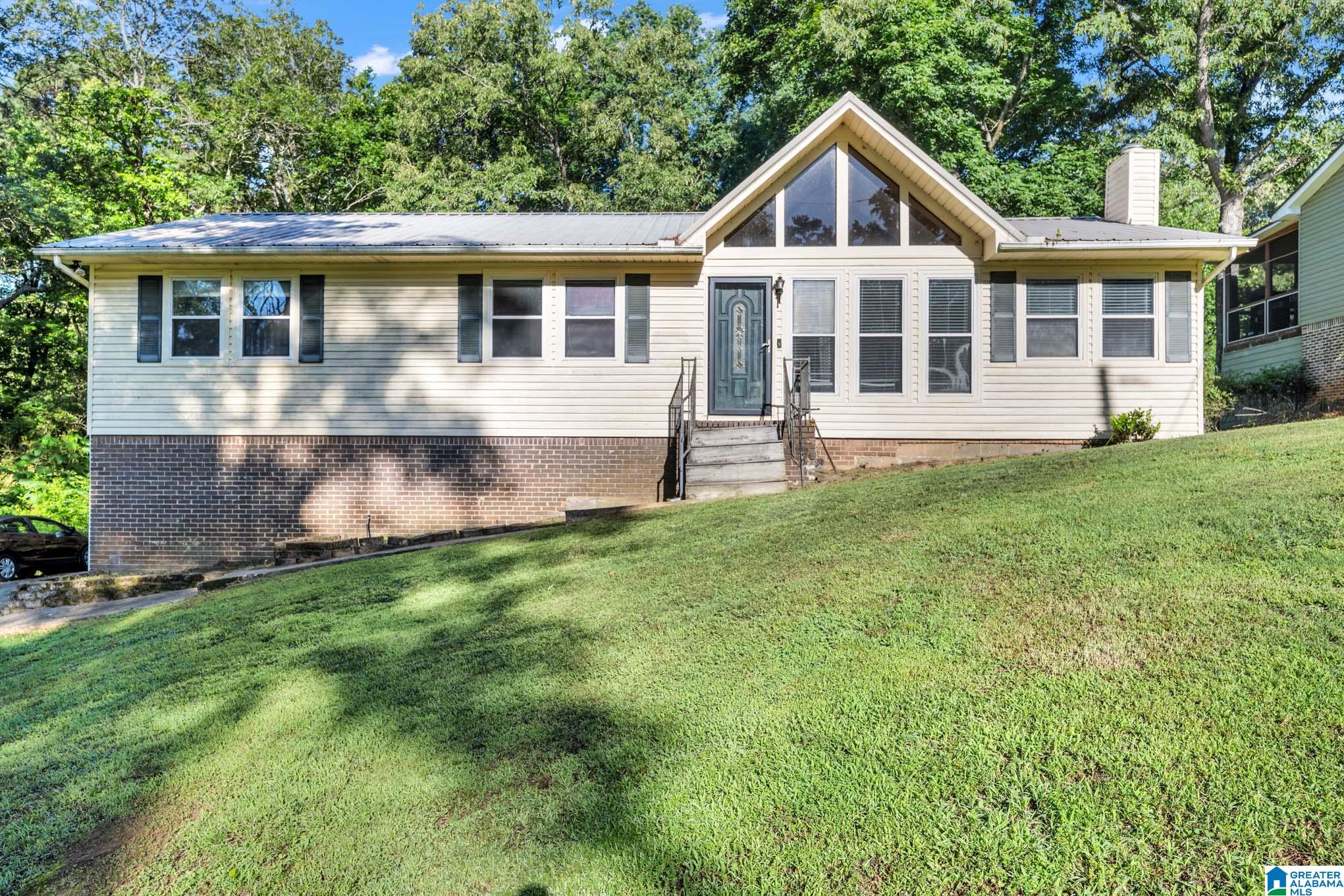636 Madeira Circle — photo