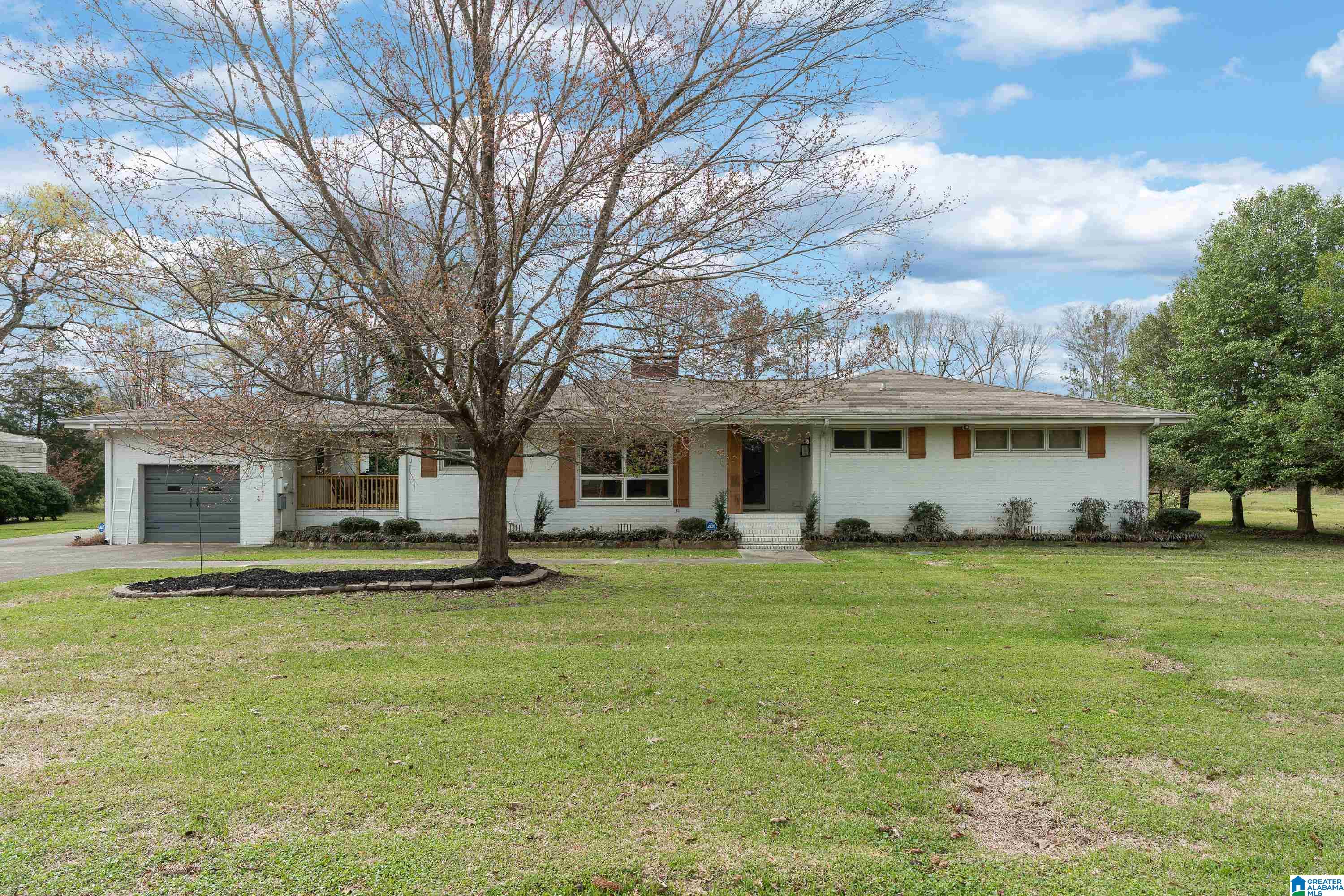 6713 Loveless Park Loop — photo