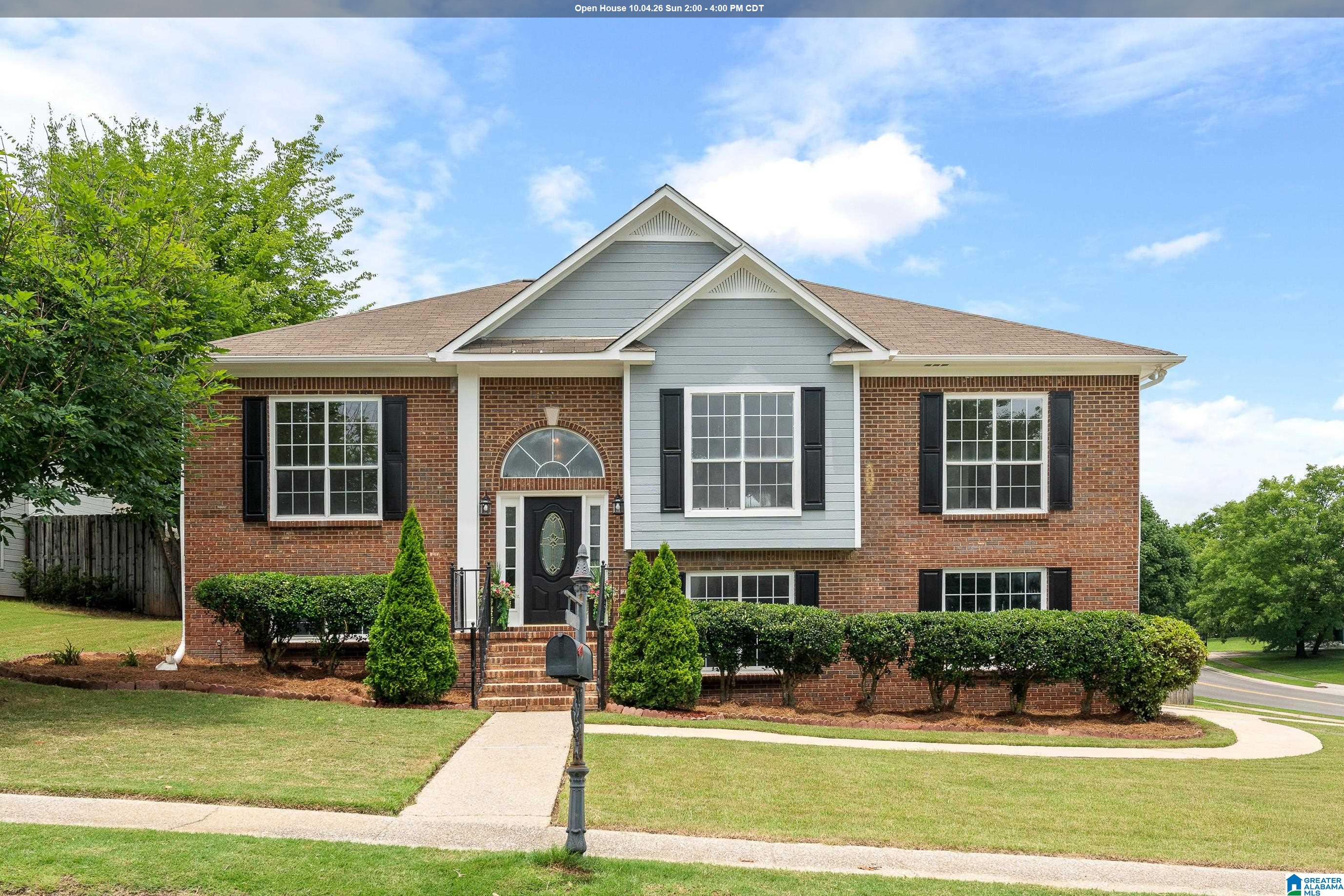 2461 Mountain Drive — photo