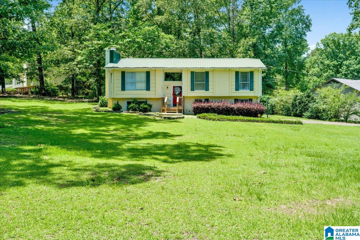 2048 White Post Road — photo