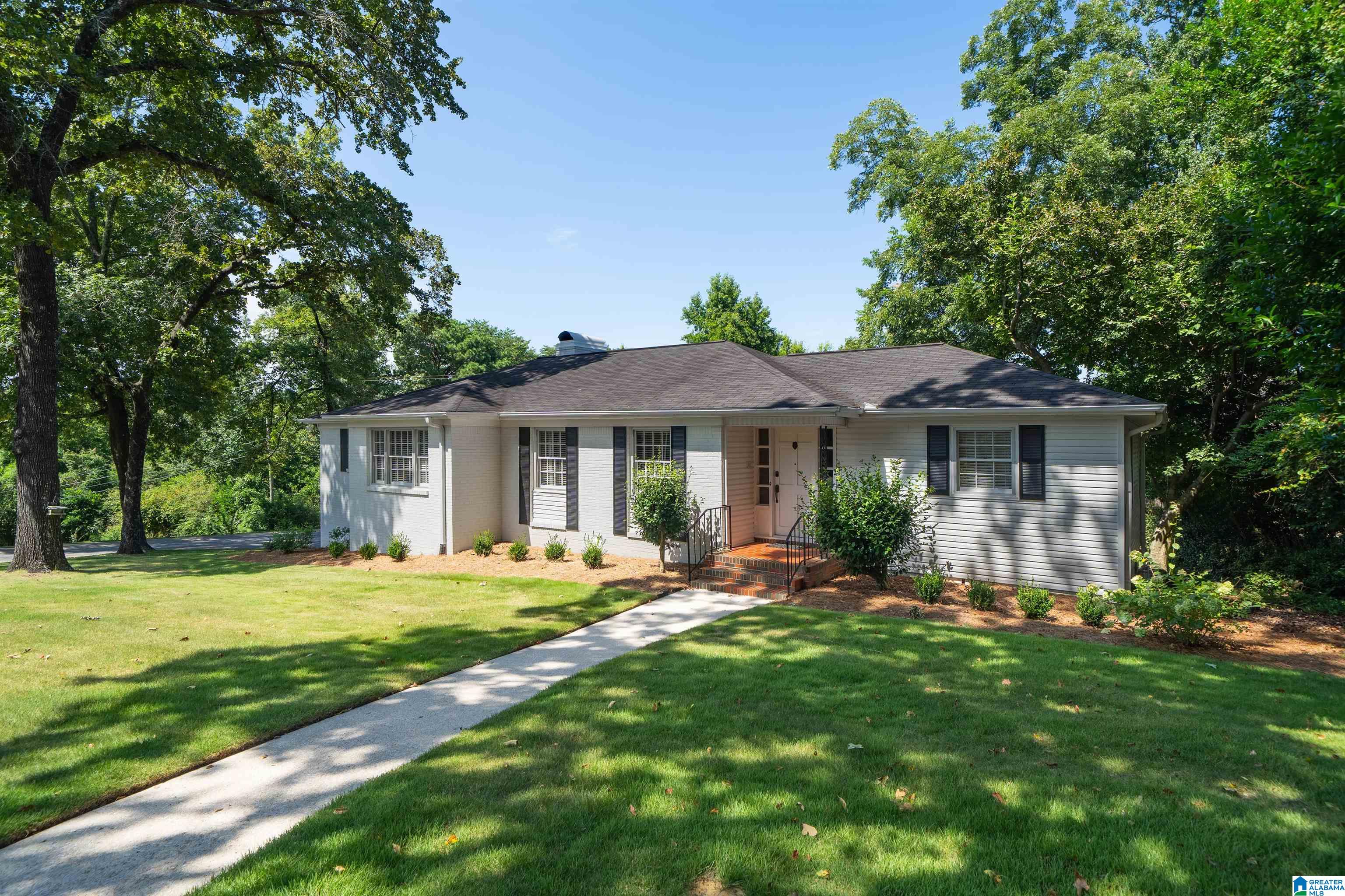 1128 Forest View Lane — photo