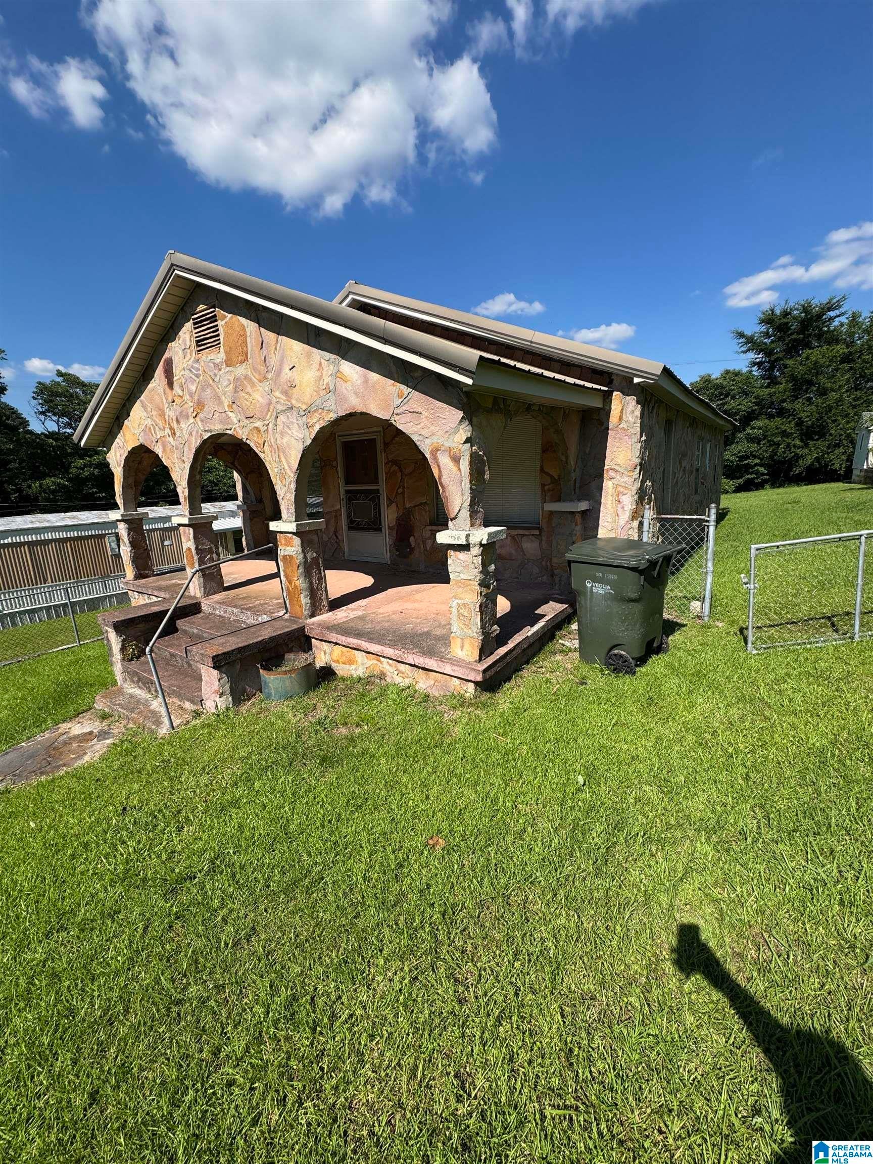 1015 Patterson Street — photo