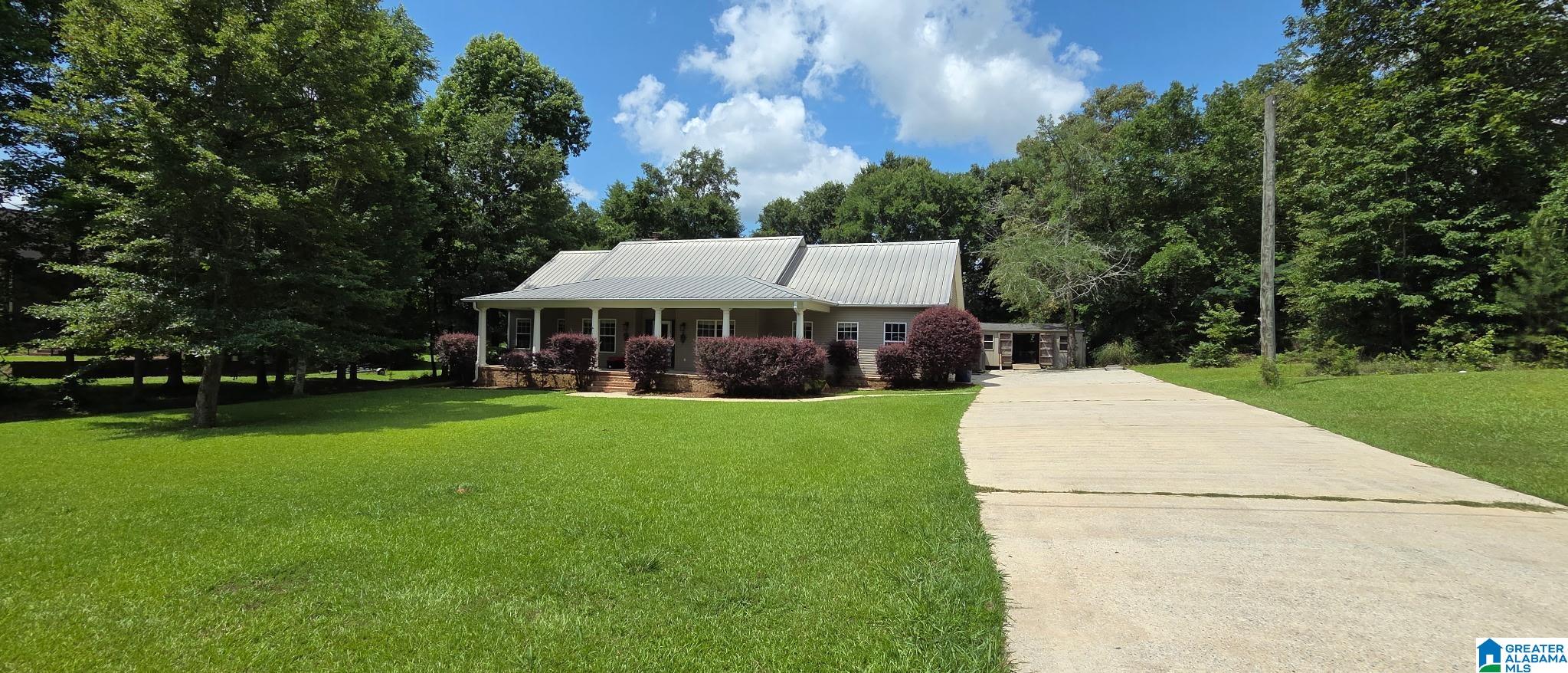 195 Lake View Circle, Riverside, AL 35135