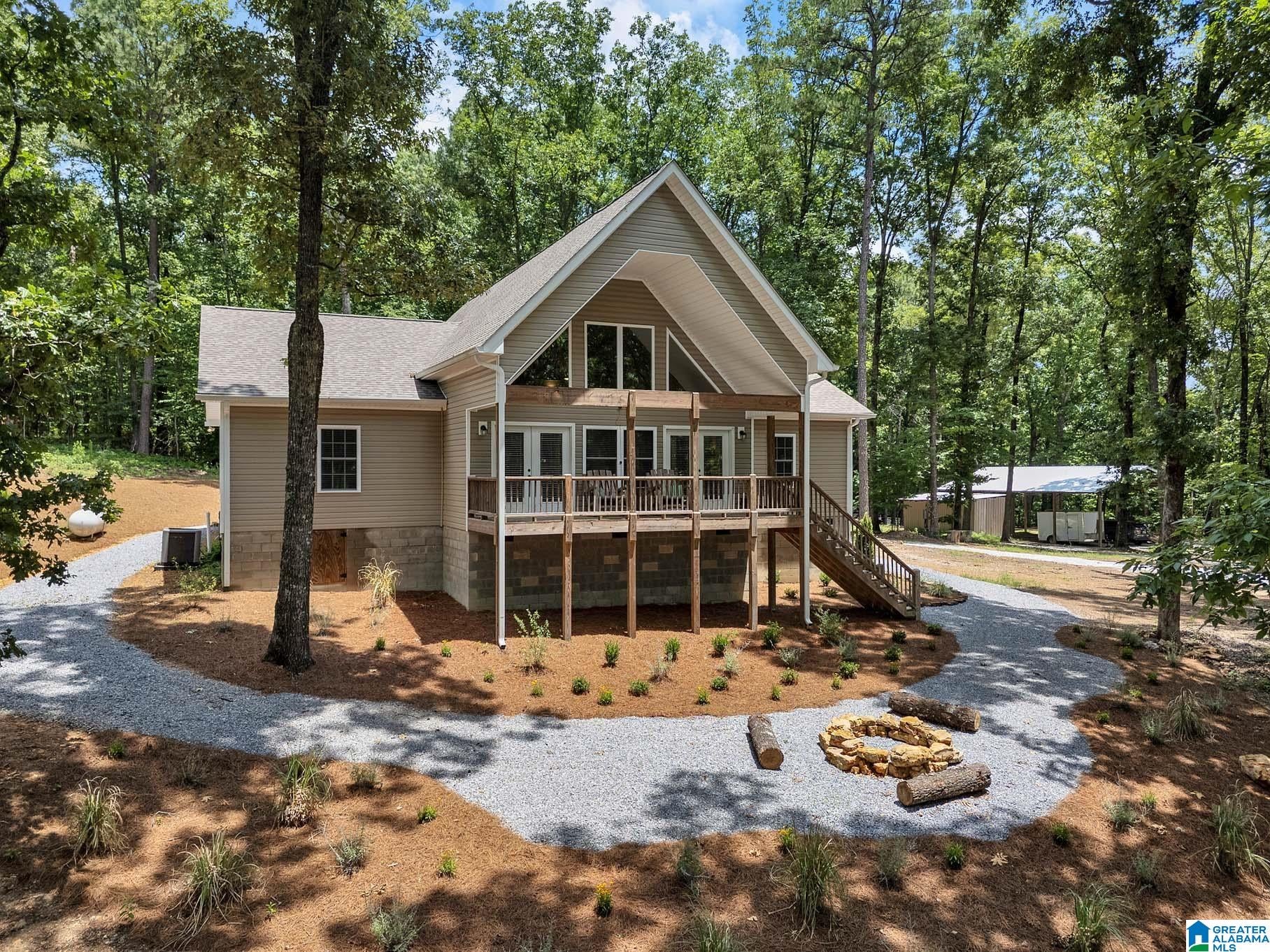 84 Rustic Oaks Drive — photo