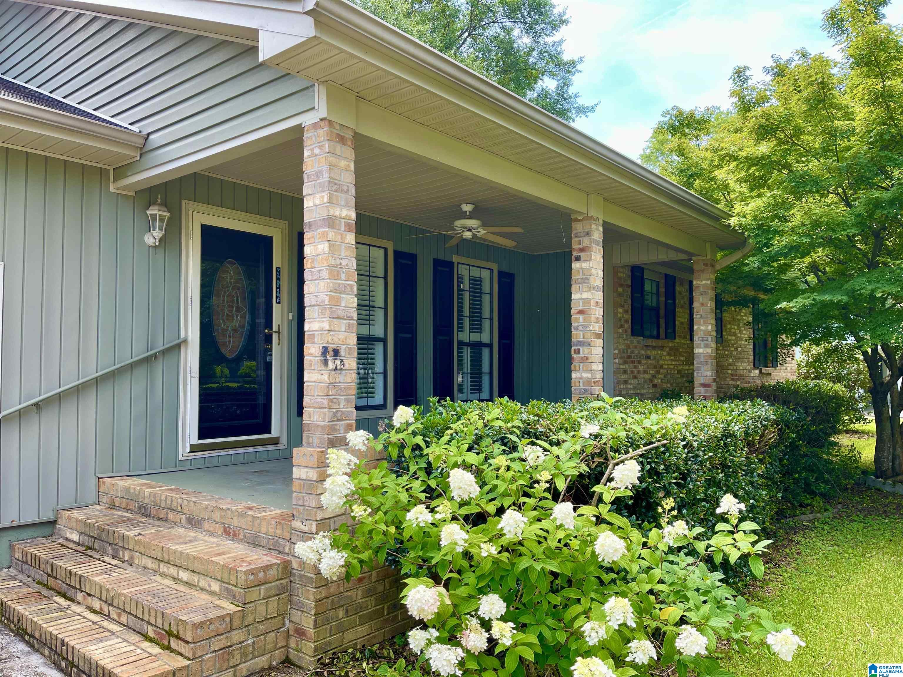 2106 Dialsdale Drive — photo