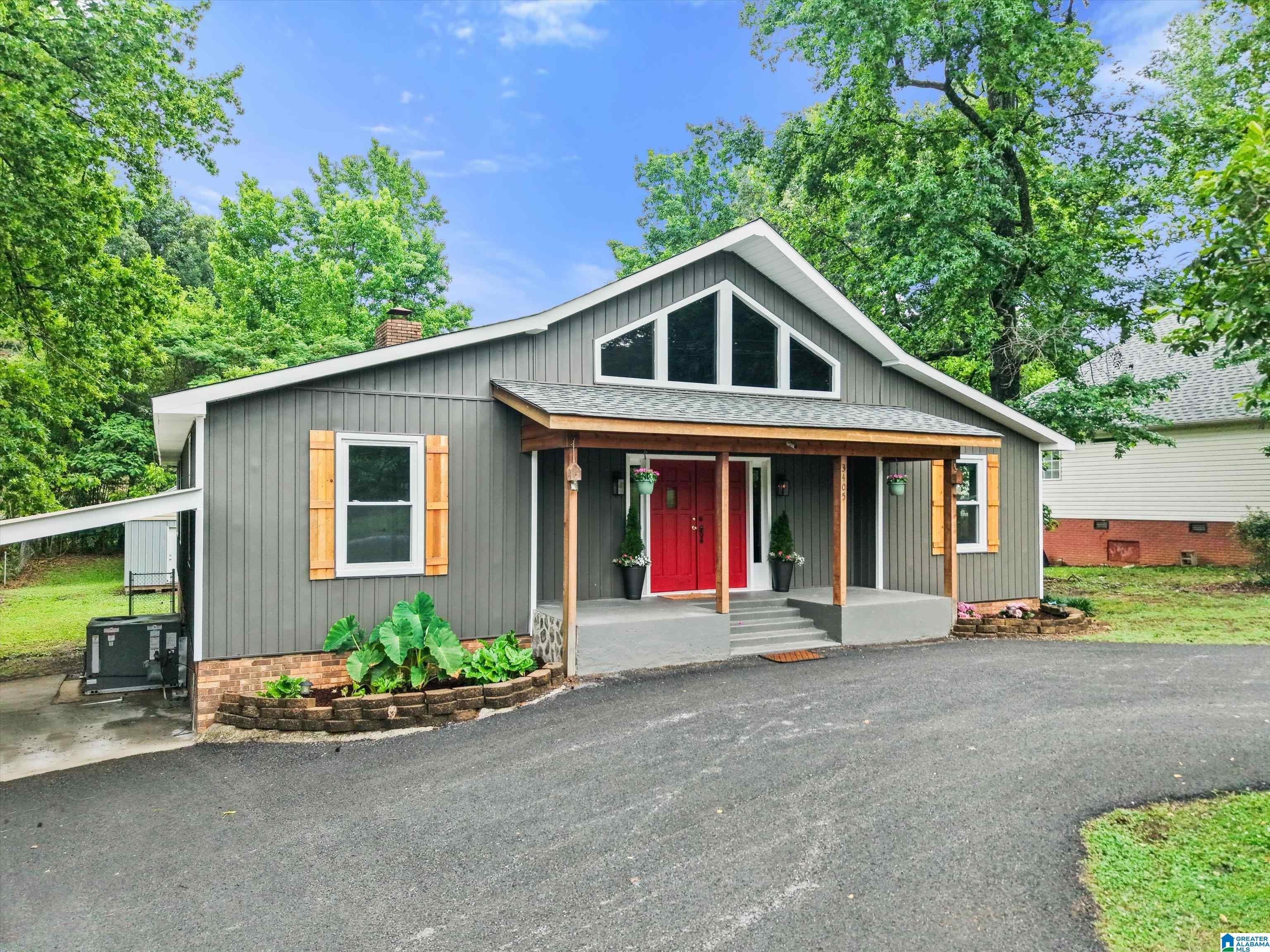 3405 Country Club Circle — photo