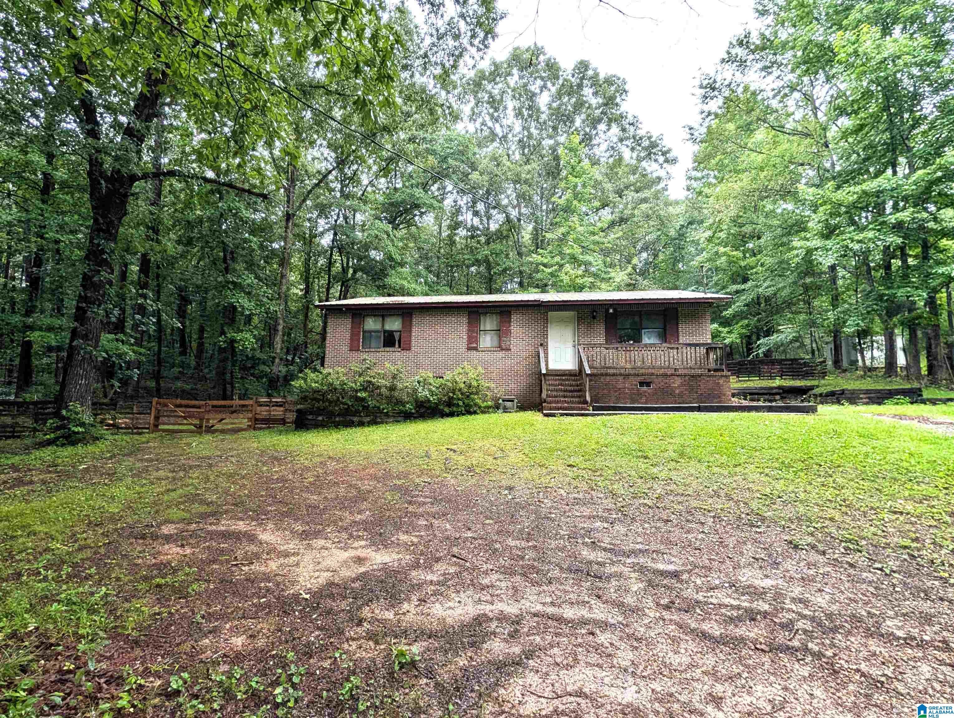 3215 Piney Woods Road — photo