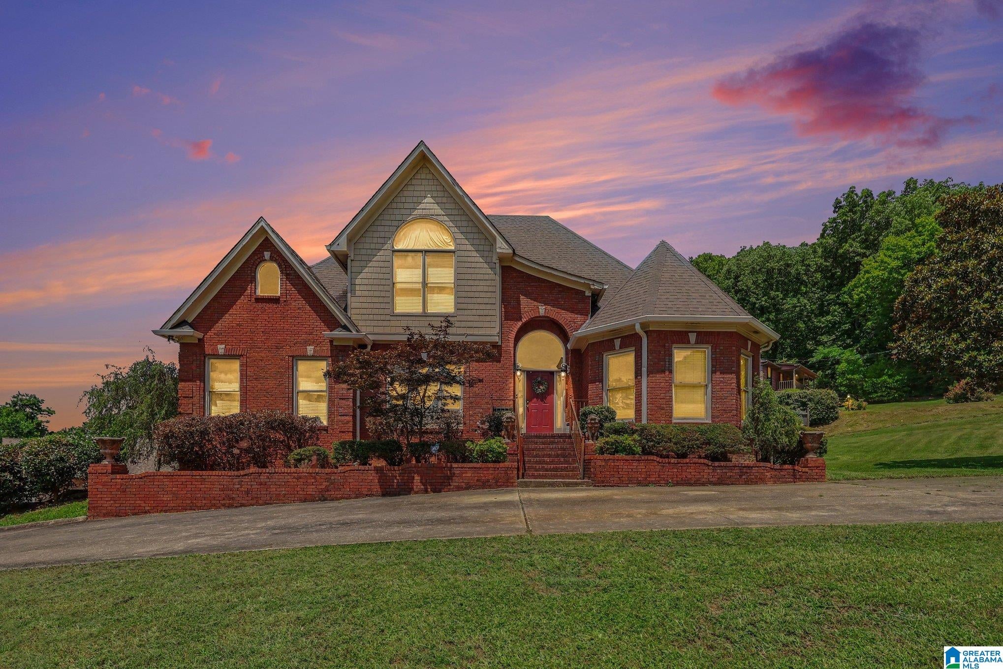 1720 Creely Drive — photo