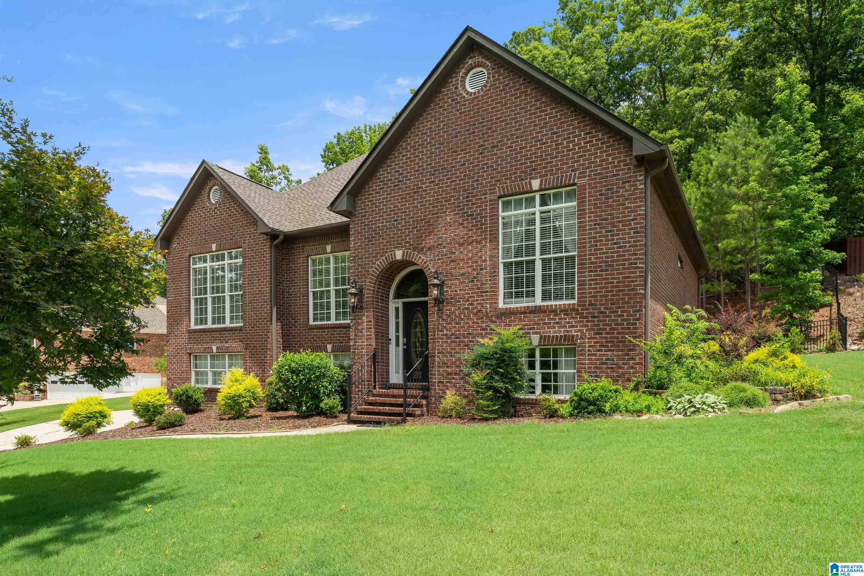 211 Weatherly Club Drive — photo