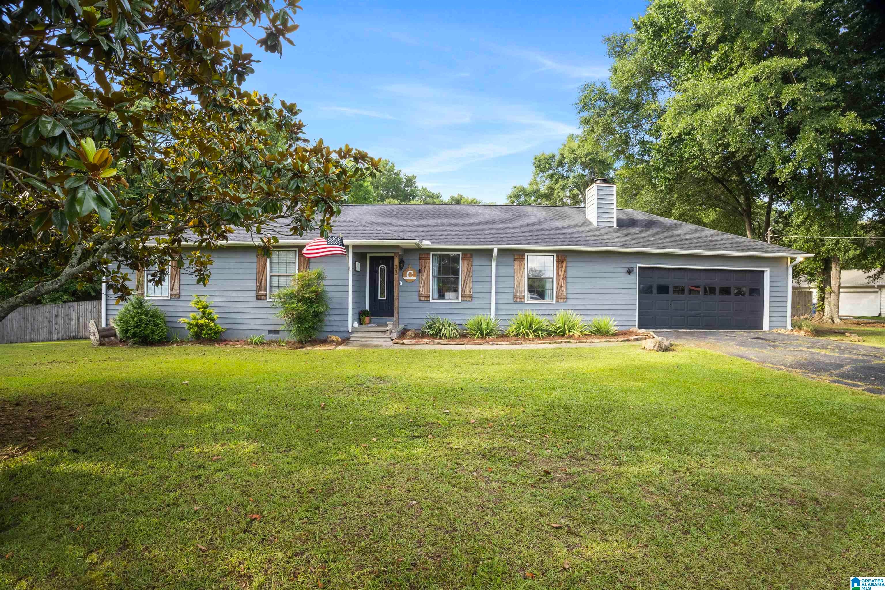 33 Cedar Springs Drive — photo