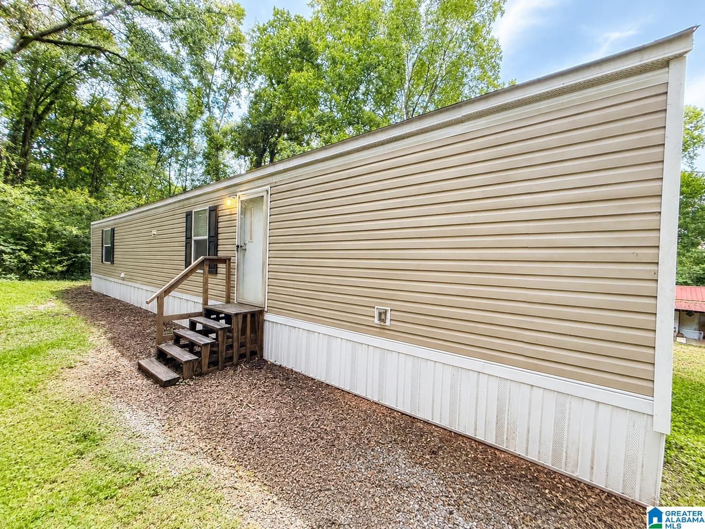 170 Dixie Drive — photo