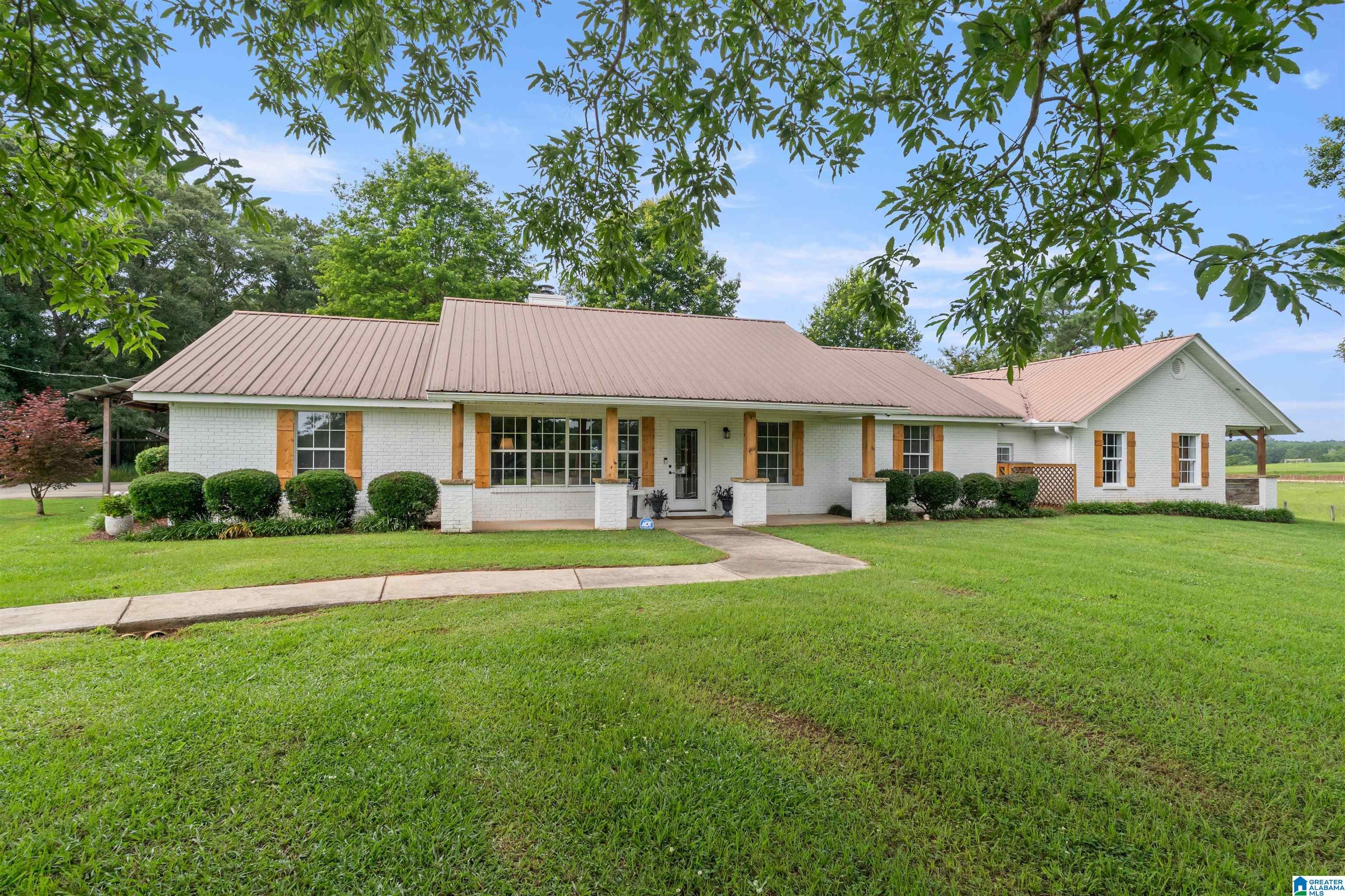 2454 Blue Springs Road — photo