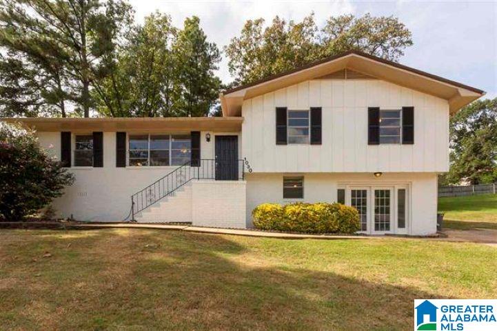 1030 Gloria Drive — photo