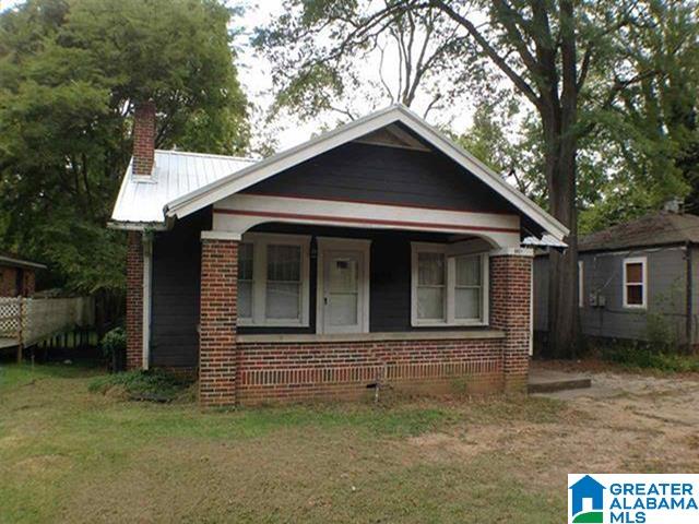 8021 6th Avenue N — photo