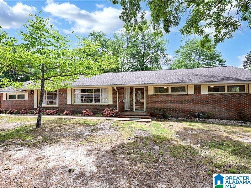1606 Woodland Street — photo