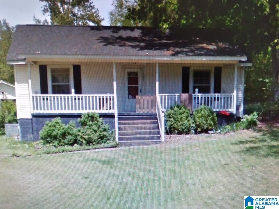 301 Shoal Creek Trail NE — photo