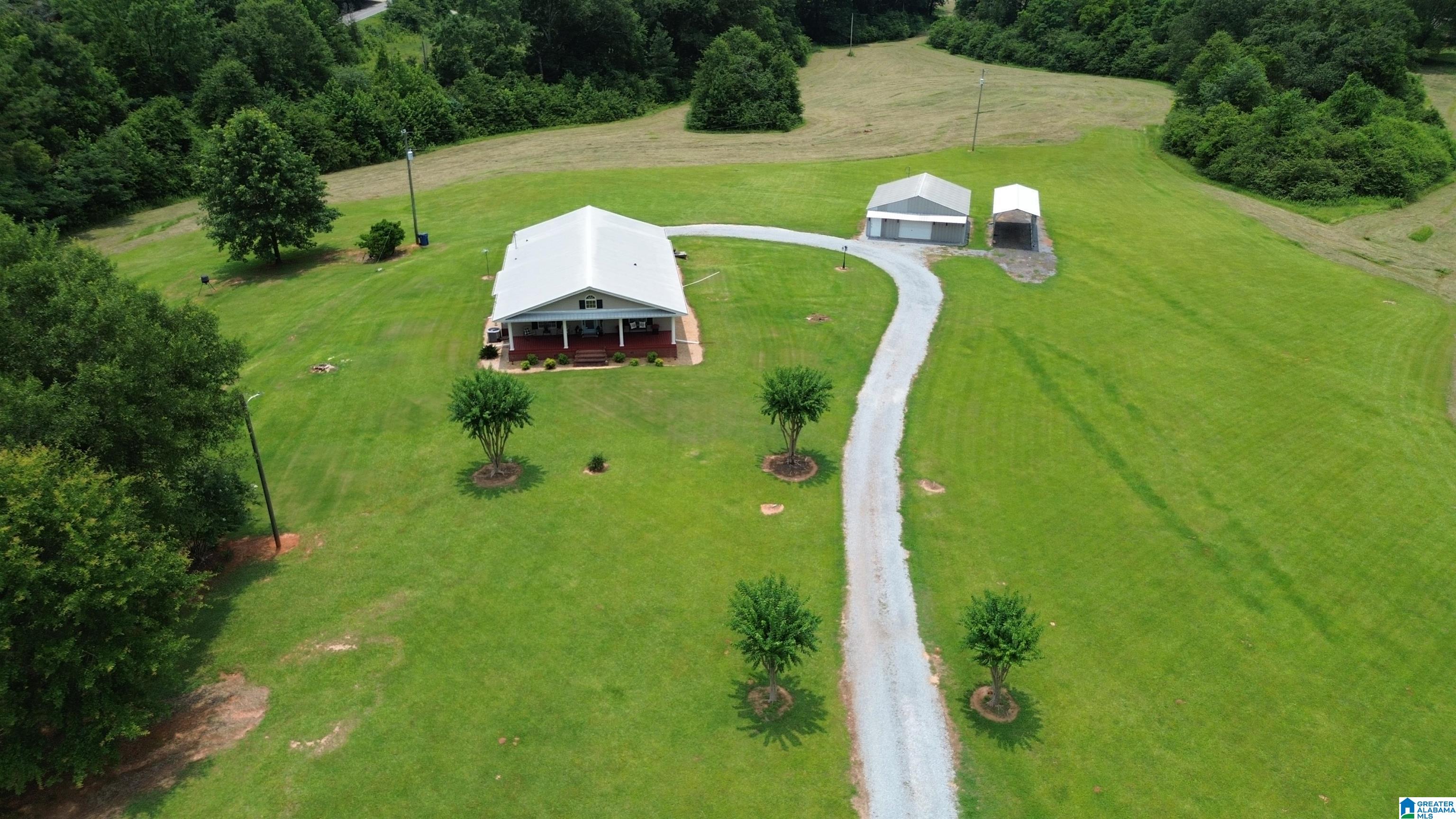 10264 McGowans Ferry Road — photo