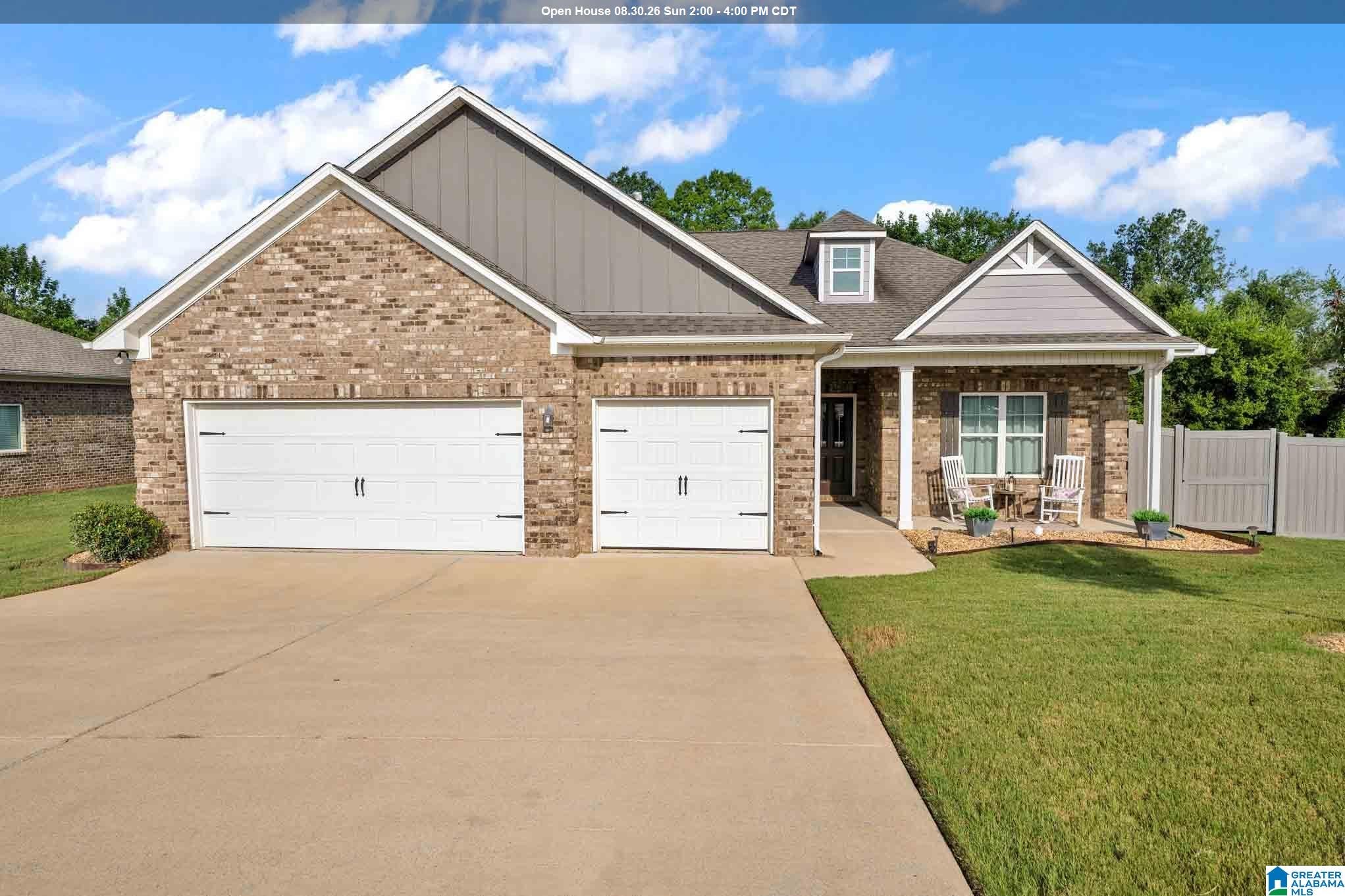 5515 Coach Lane — photo