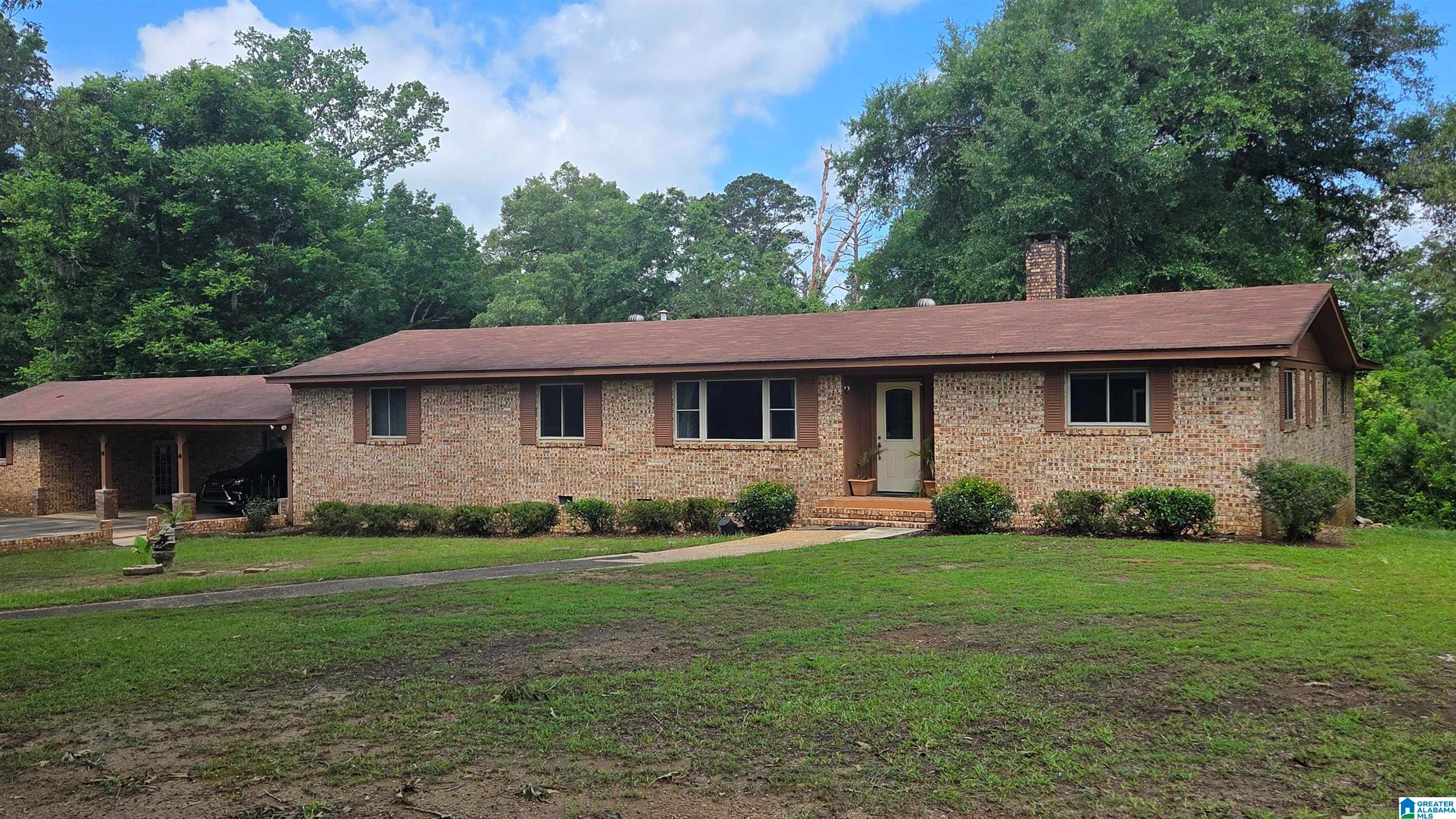 225 Wintergreen Road — photo