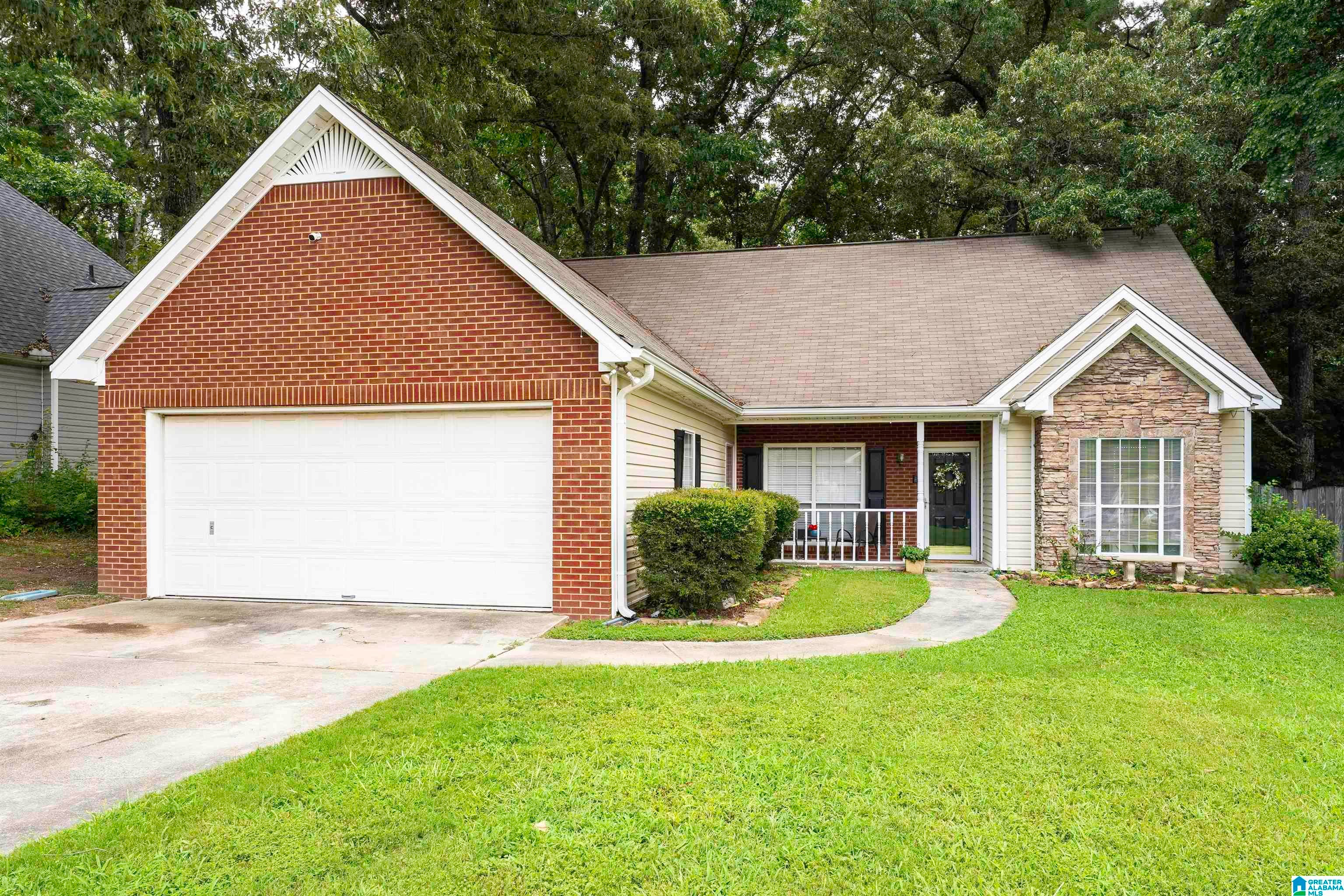 132 Greenfield Lane — photo