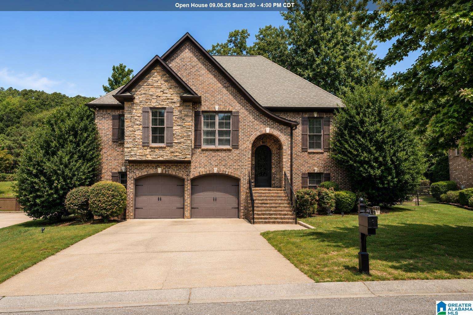109 Lauchlin Way — photo