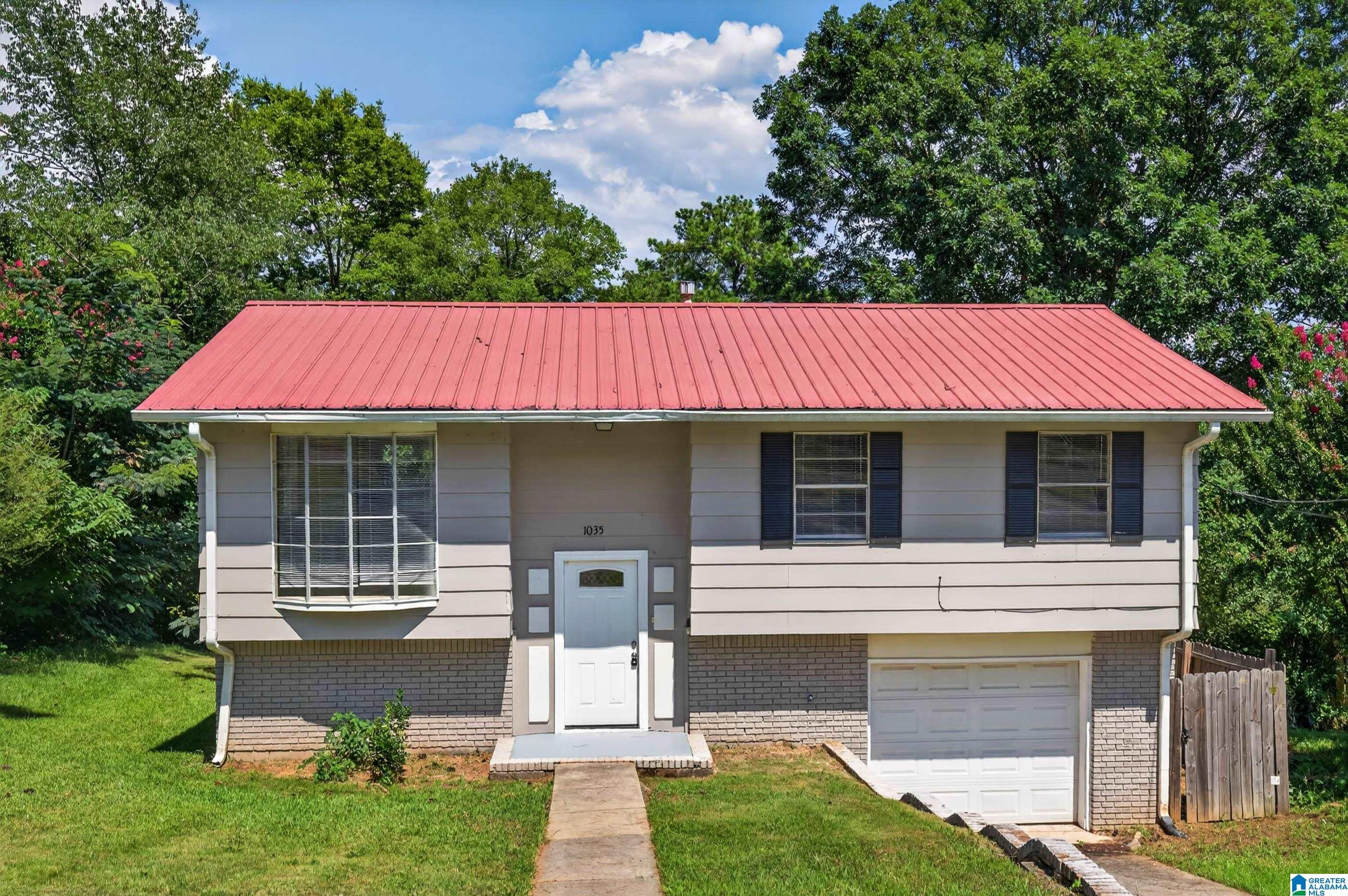 1035 Barclay Drive — photo