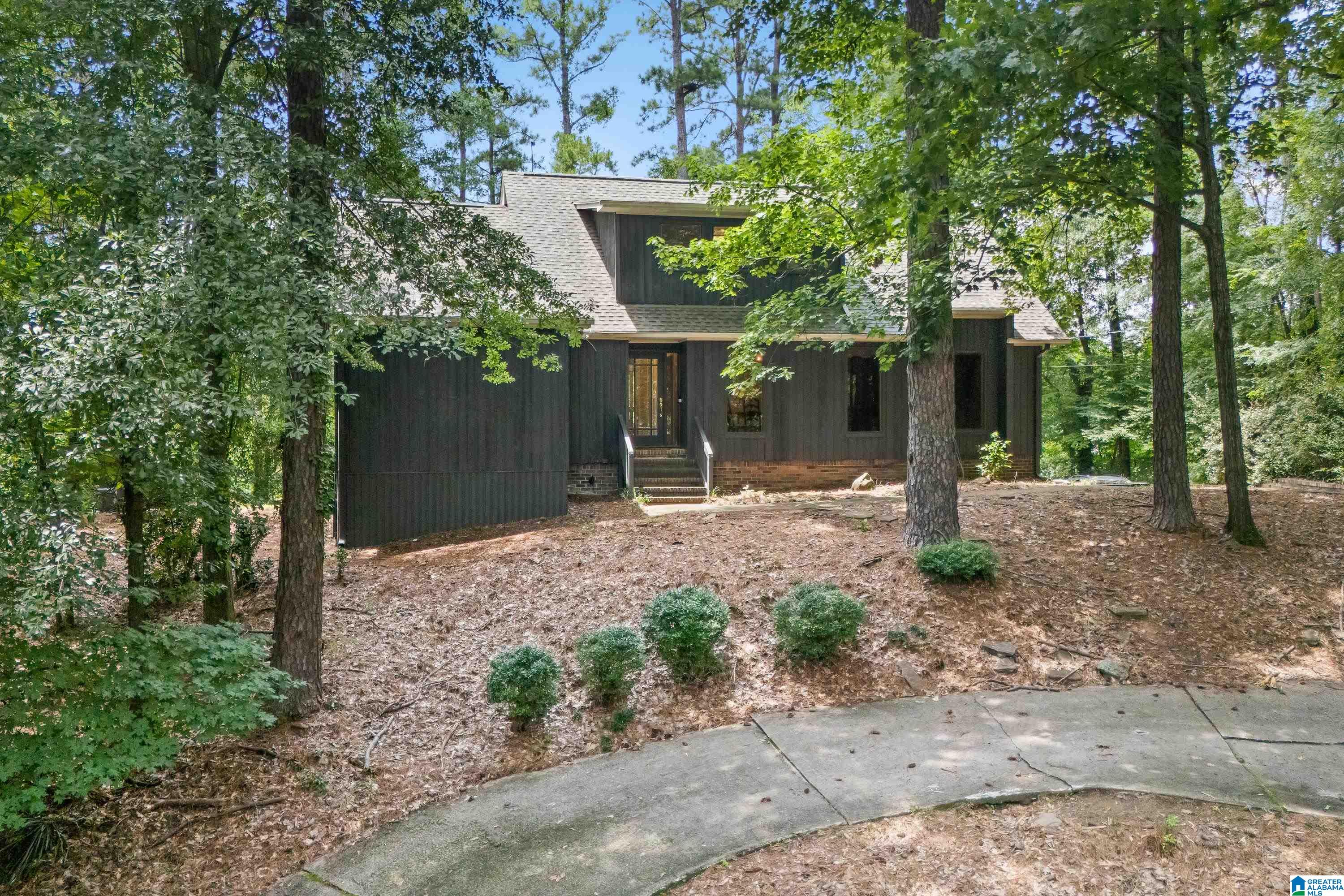 2420 Chuchura Road — photo