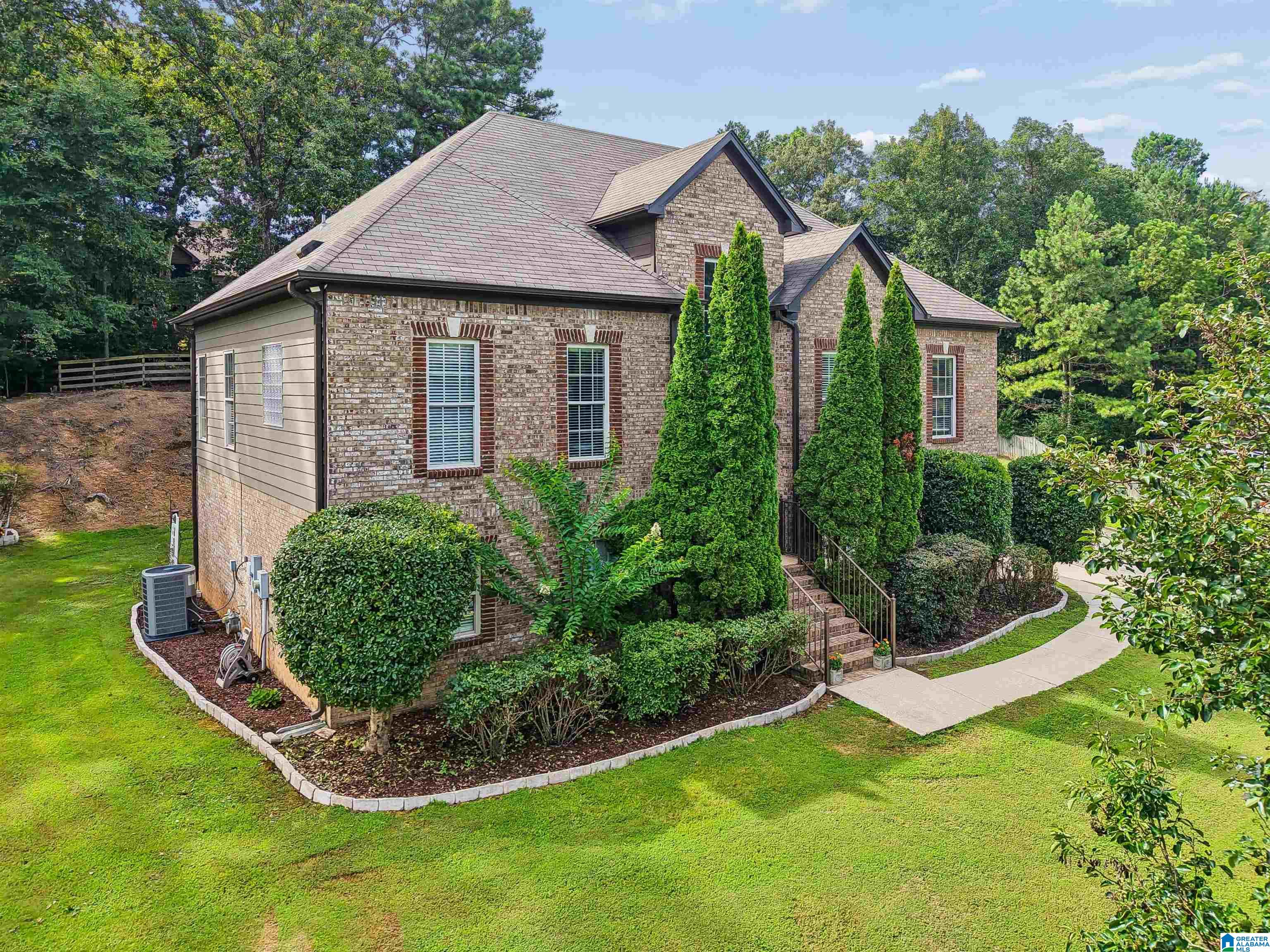 216 Falliston Ridge Circle, Helena, AL 35080 — photo 2