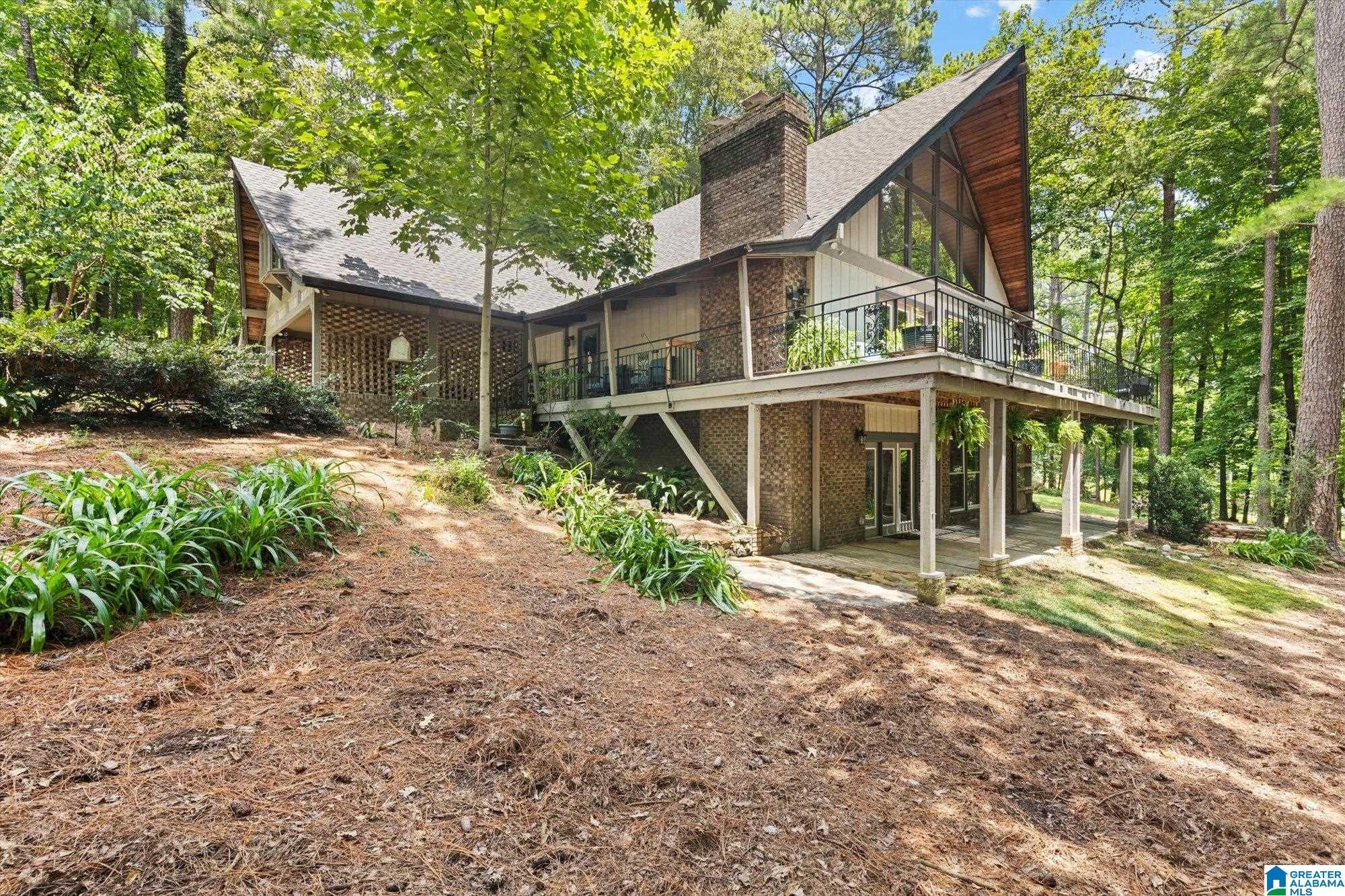 1421 Indian Crest Drive — photo