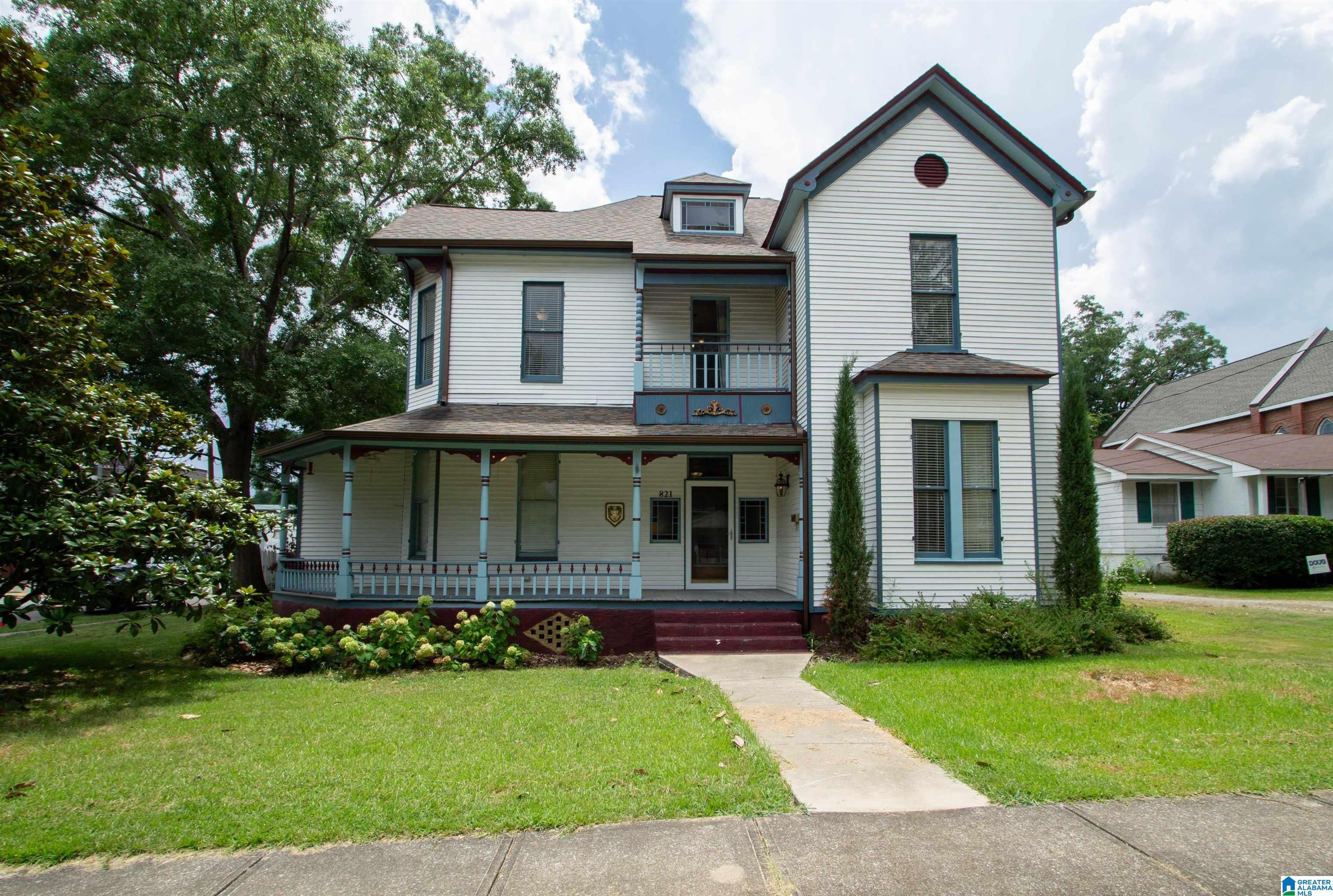 821 Middle Street — photo