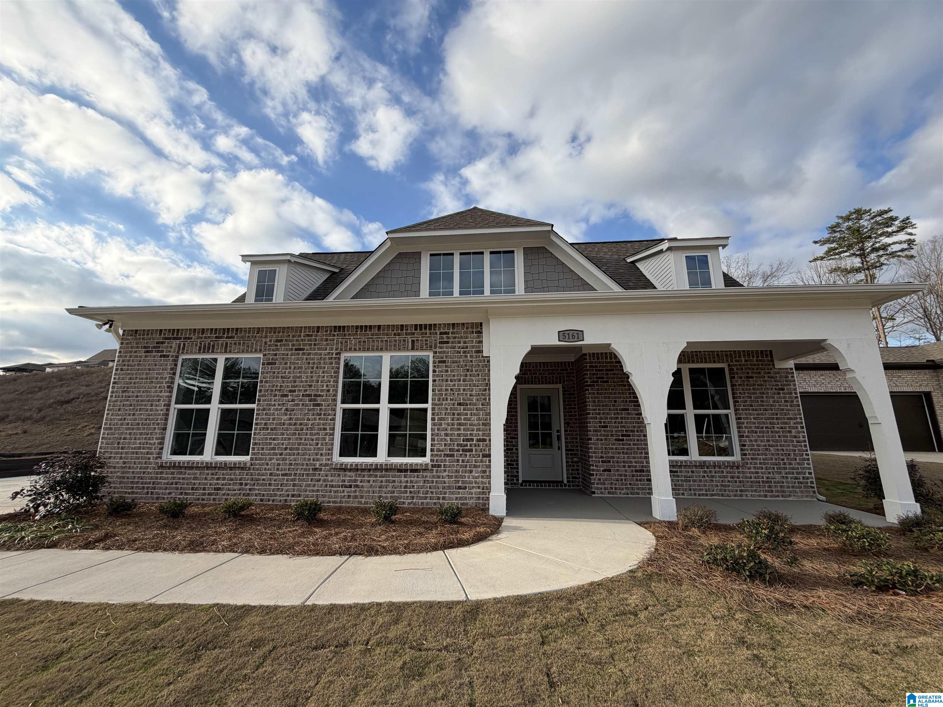 5129 Simms Ridge, Pelham, AL 35124