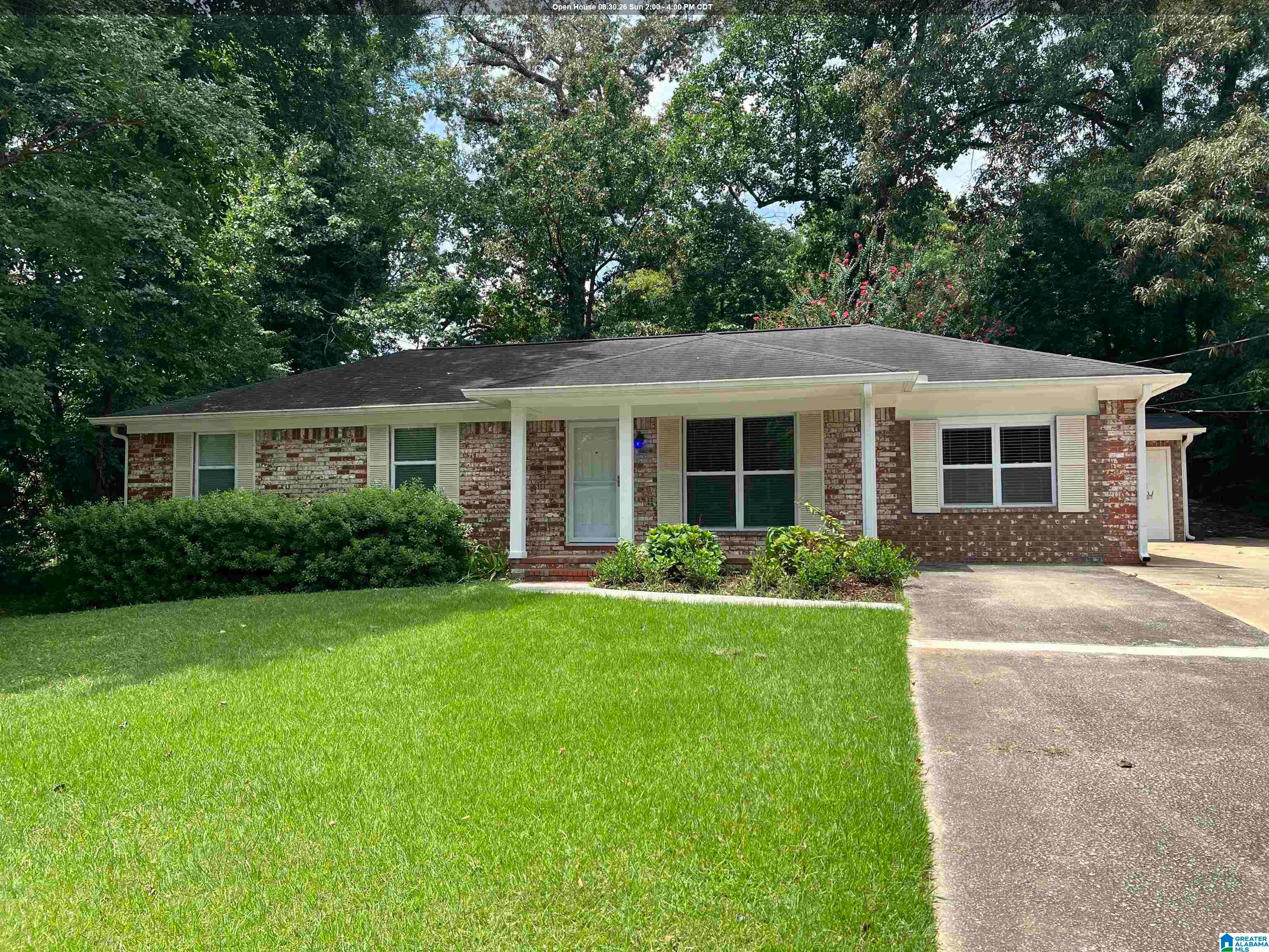 524 Creekview Circle — photo
