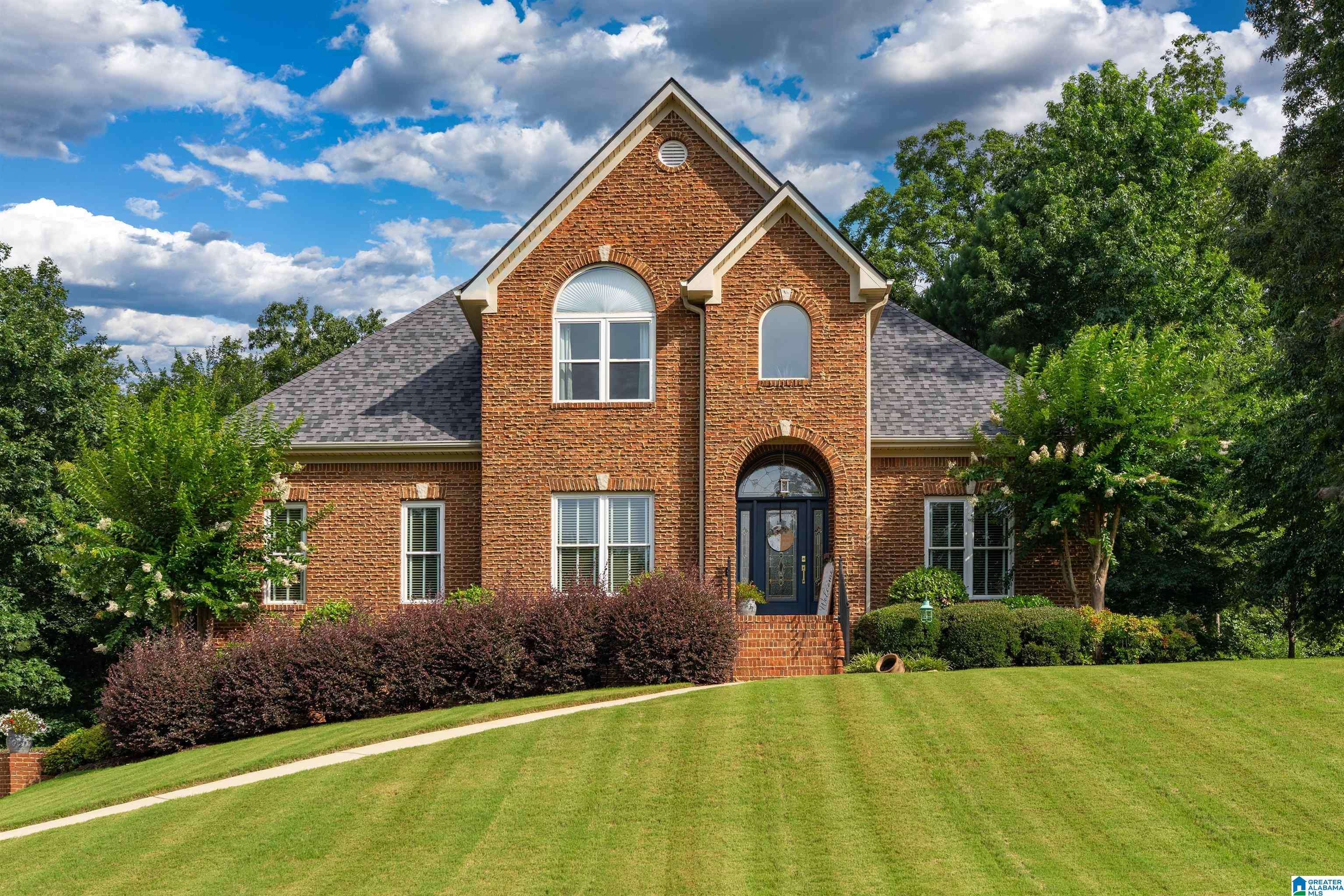 5812 Rosewood Drive — photo