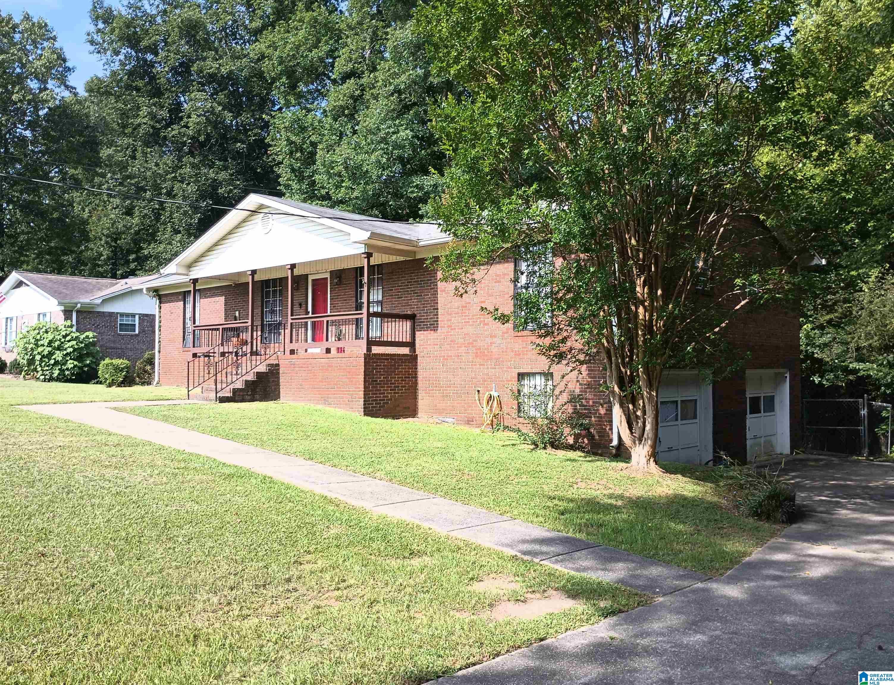 306 Dogwood Drive — photo