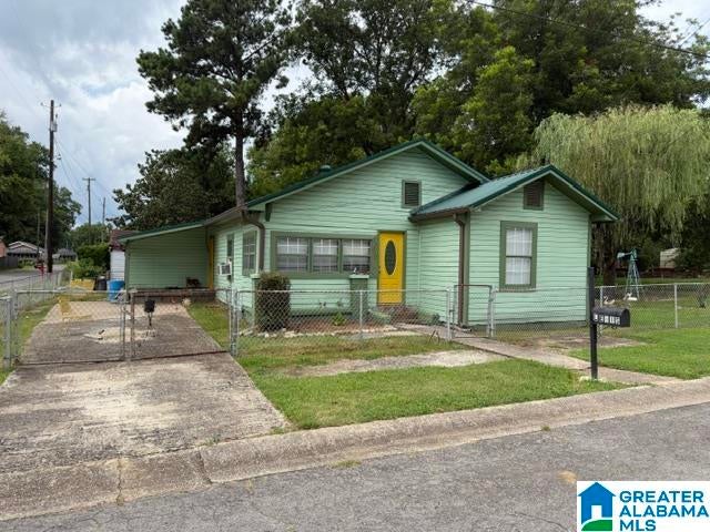 1300 N 29th Street — photo