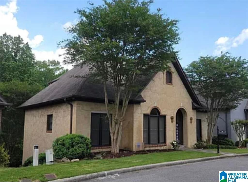2812 Cross Bridge Drive — photo