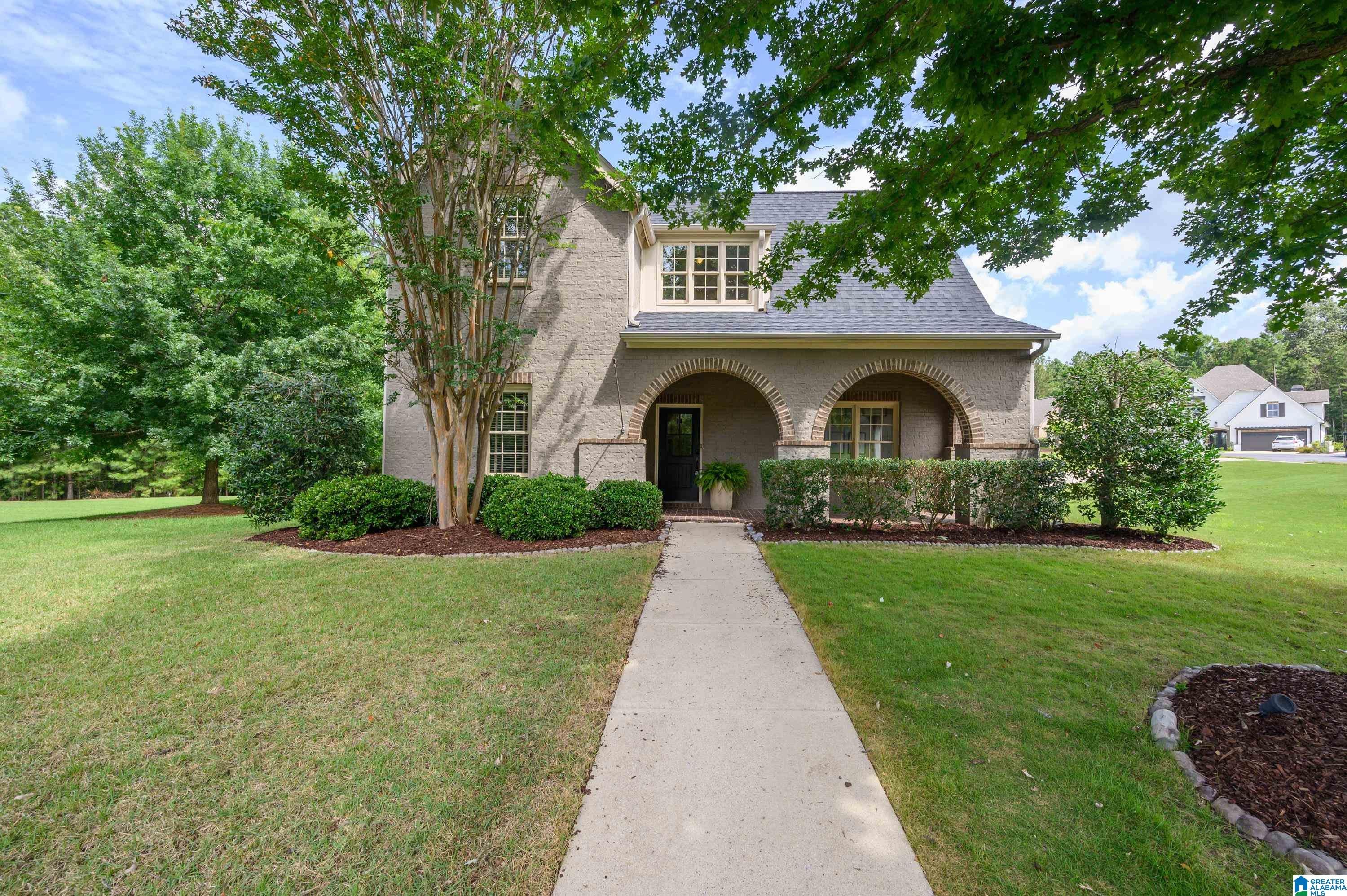 1122 Regent Park Drive — photo