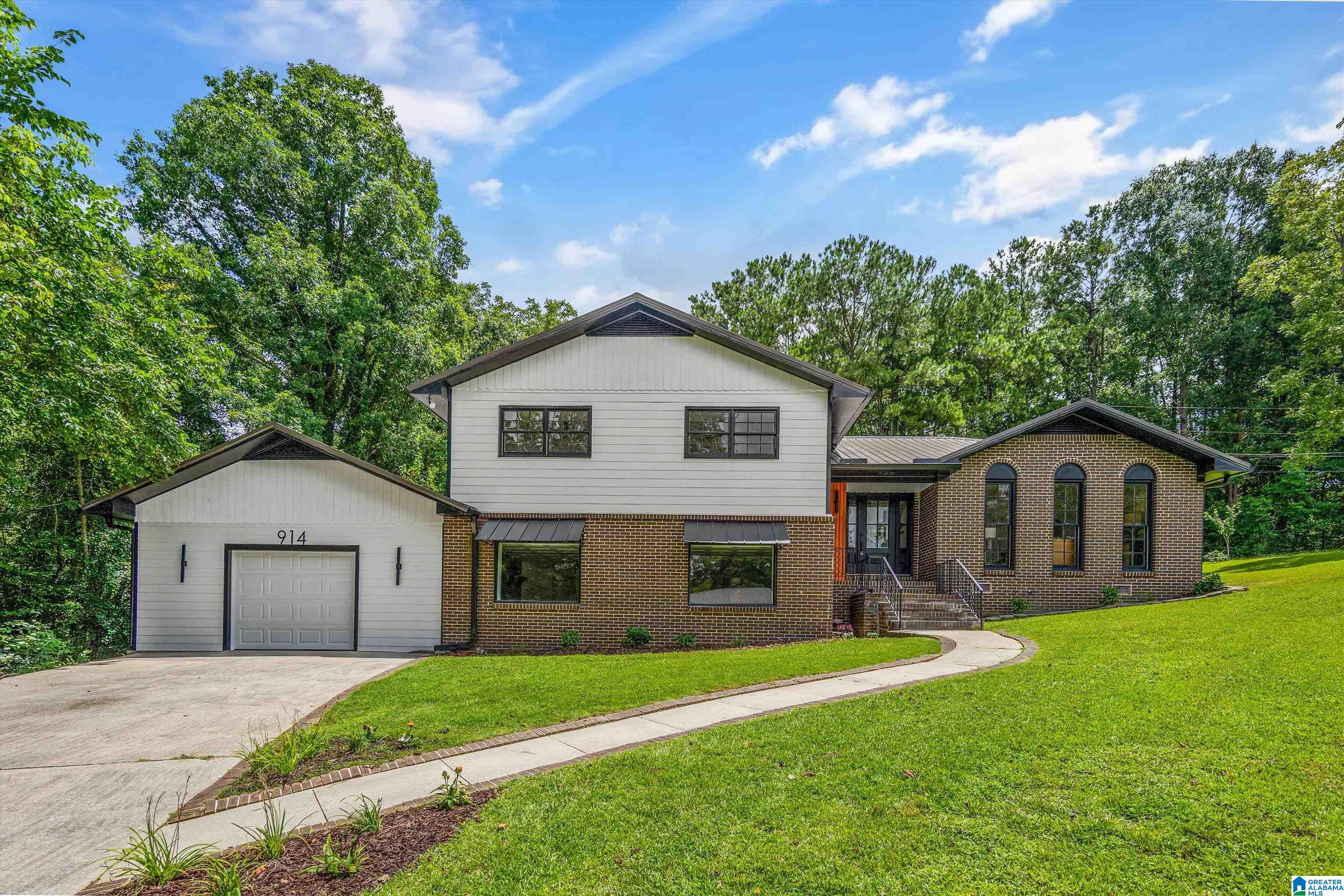 914 Brentwood Court — photo