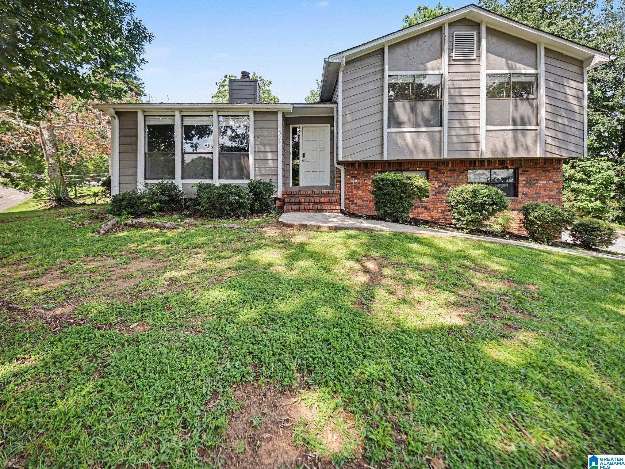 300 Varden Hill Drive — photo