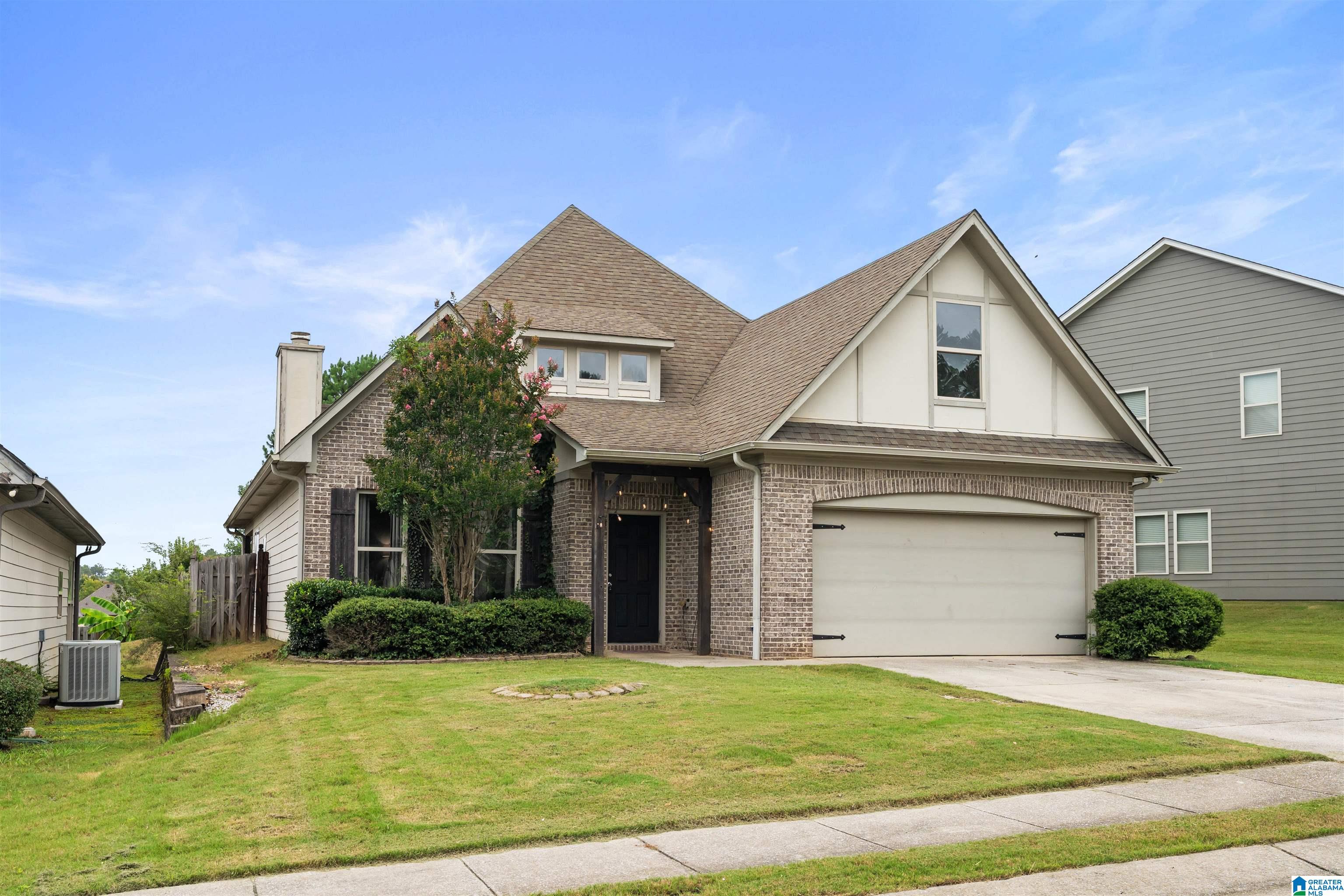 1009 Pine Valley Drive — photo