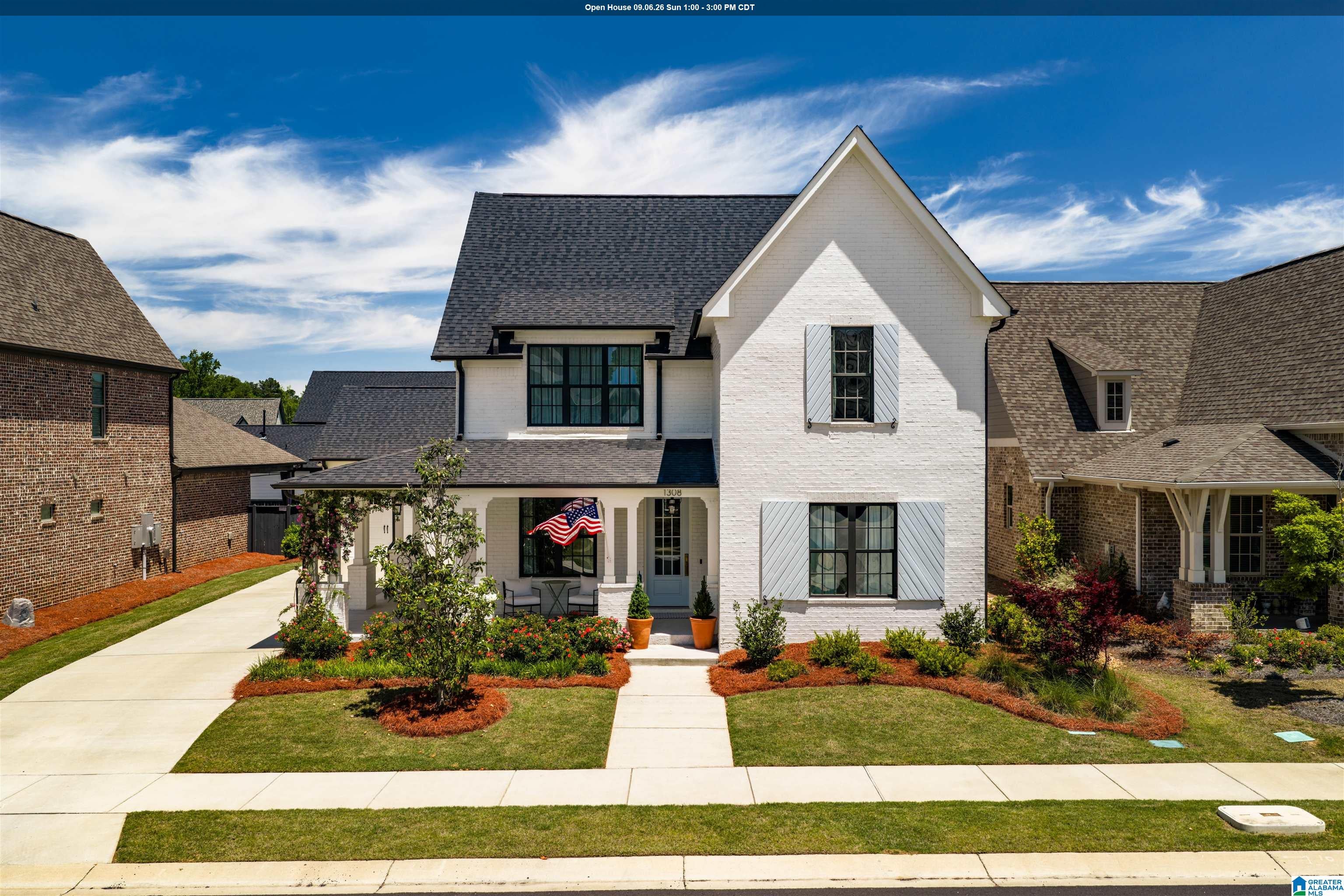 1308 Severn Way — photo